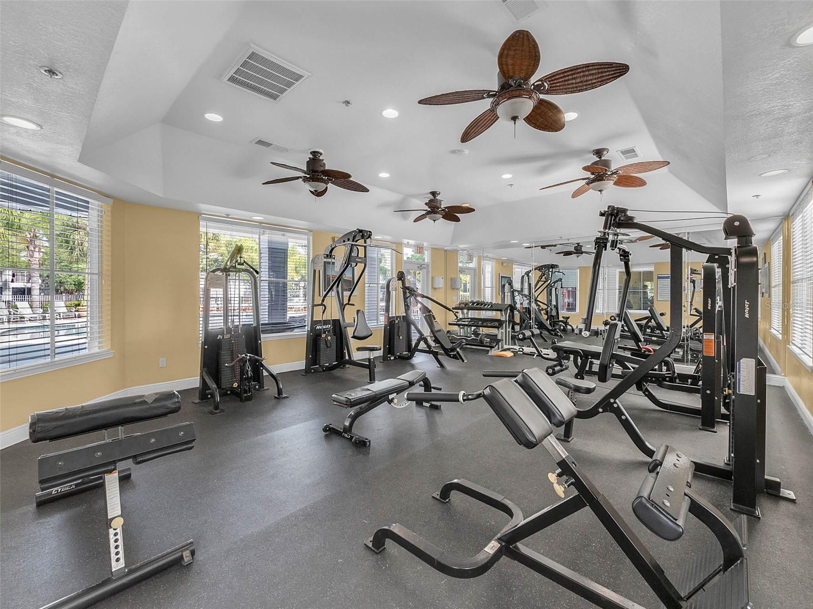 Image 21 of 29 For 2592 Grassy Point Drive 112