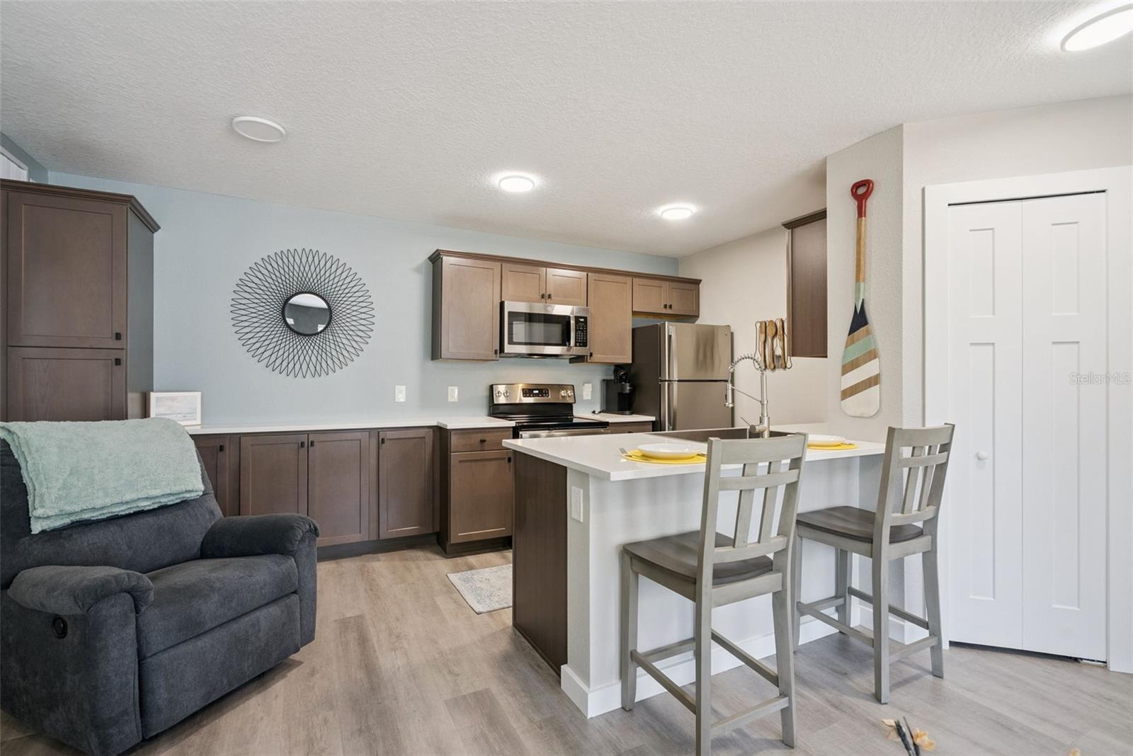 Image 4 of 29 For 2592 Grassy Point Drive 112