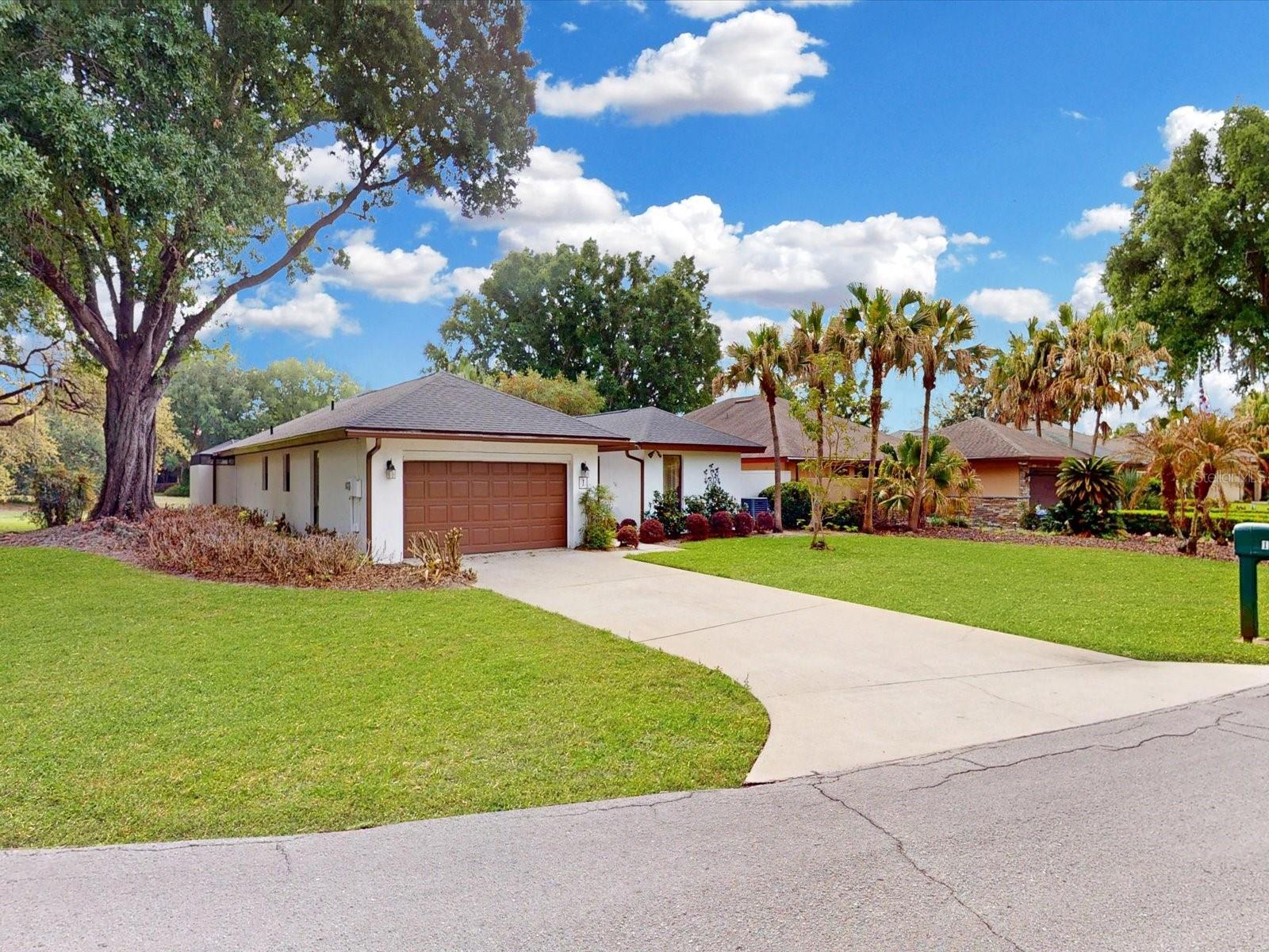 Image 2 of 47 For 1 Abbey Court