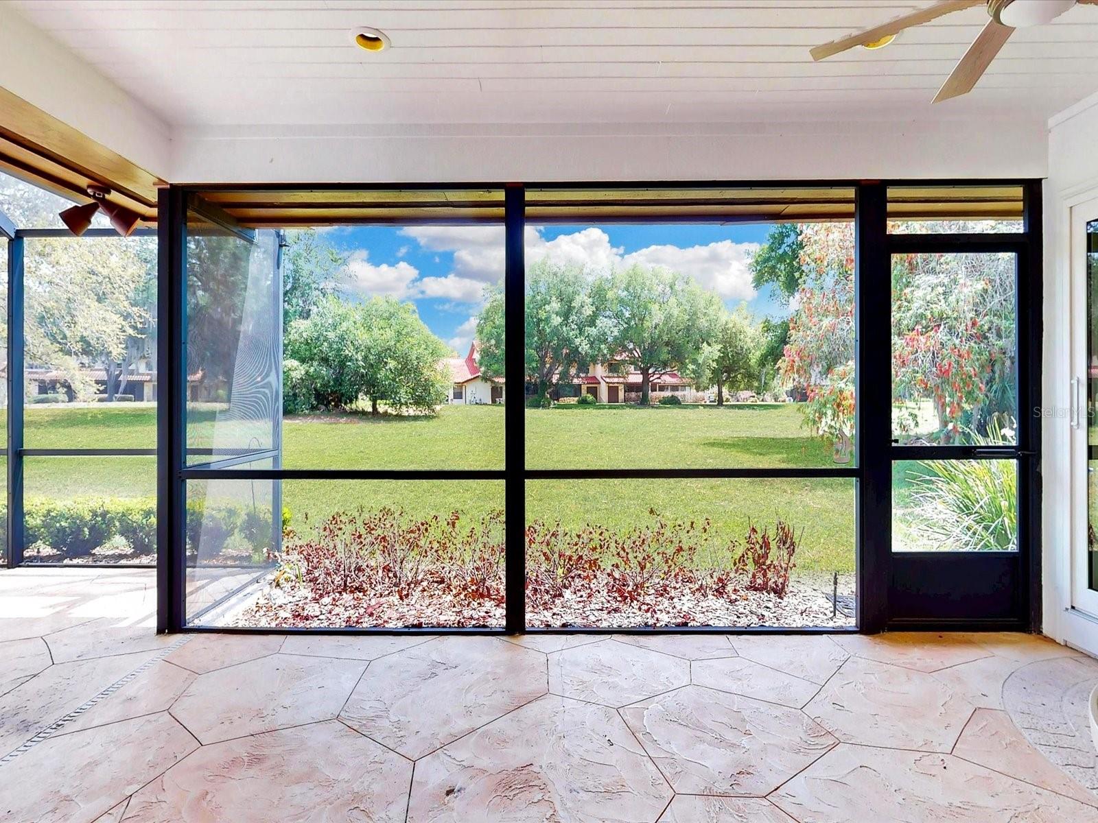 Image 32 of 47 For 1 Abbey Court