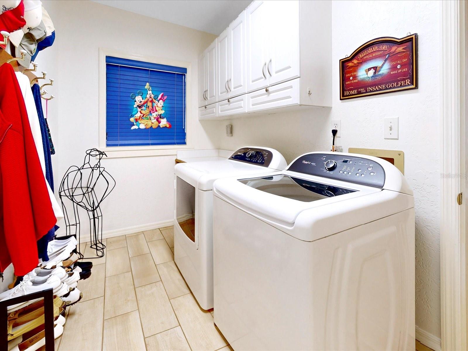 Image 36 of 47 For 1 Abbey Court