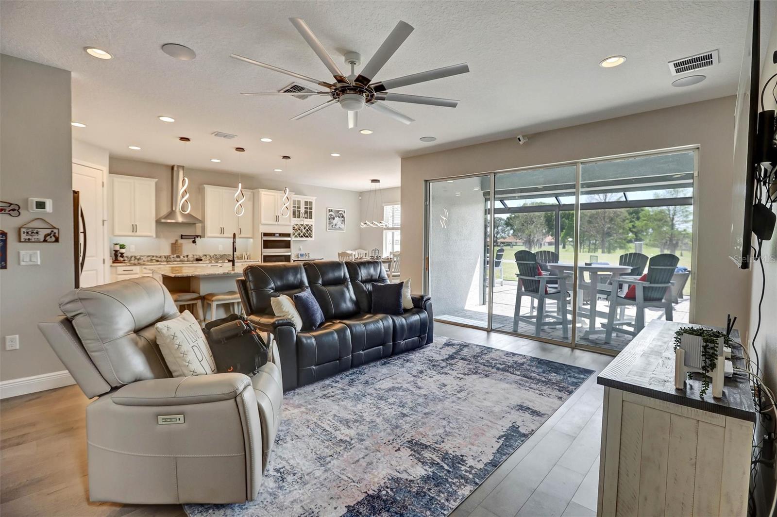 Image 16 of 73 For 17610 Sawgrass Run