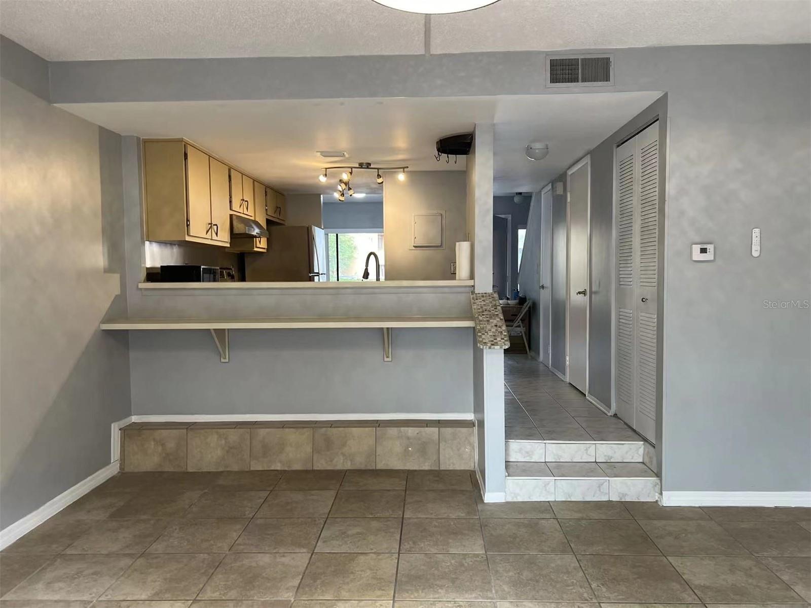 Image 10 of 27 For 5812 Windhover Drive 5812