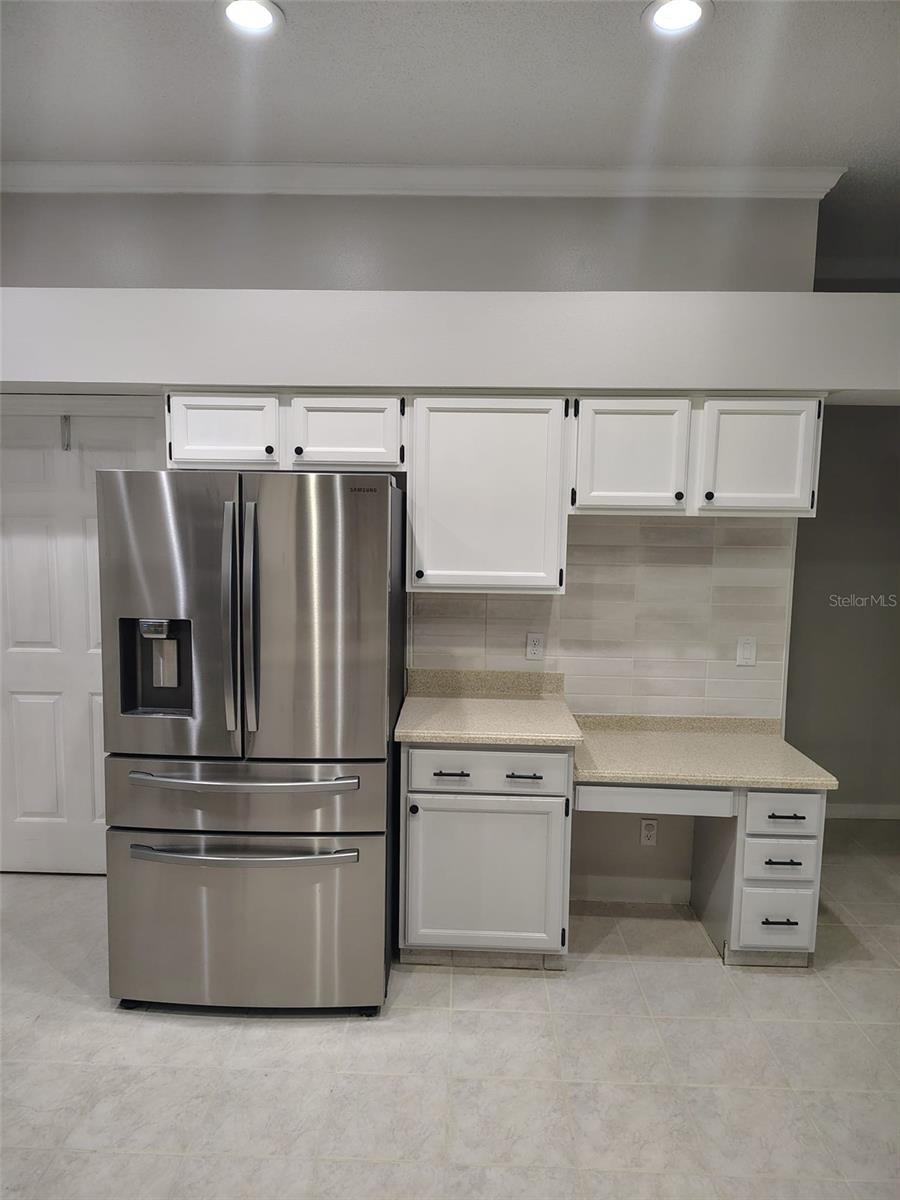 Image 5 of 14 For 3739 Ahoya Lane