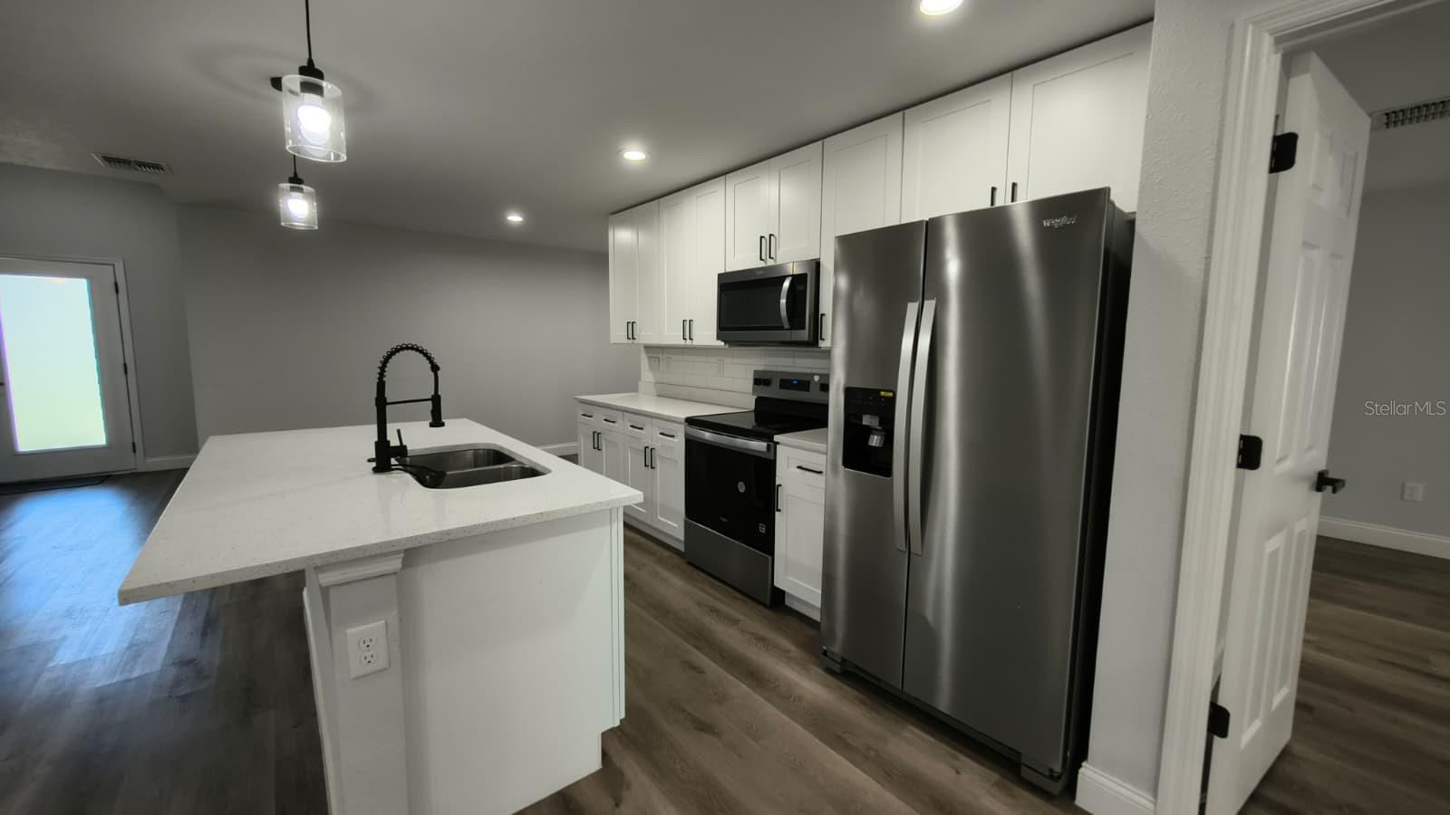 Image 15 of 42 For 8055 Wellington Terrace