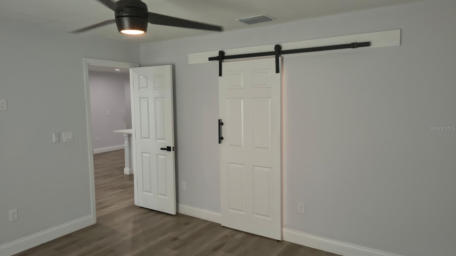 Image 17 of 42 For 8055 Wellington Terrace