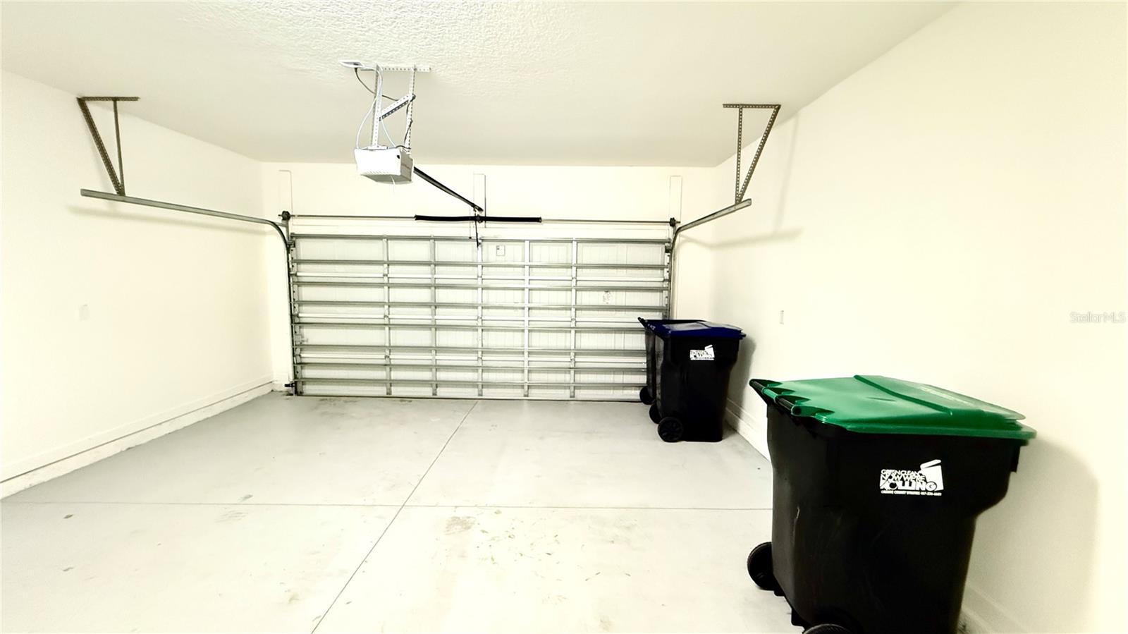 Image 32 of 49 For 11540 Whistling Pine Way