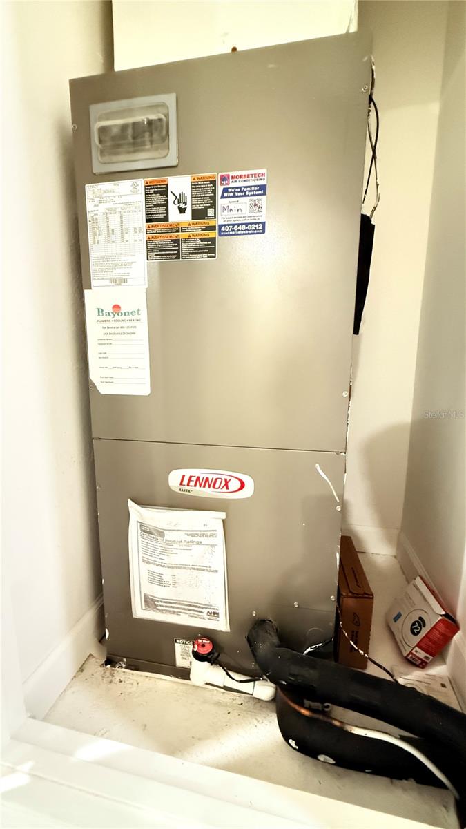 Image 33 of 49 For 11540 Whistling Pine Way