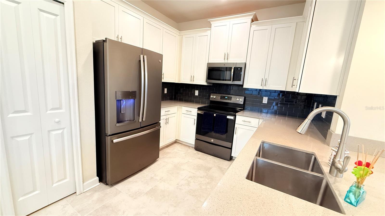 Image 5 of 49 For 11540 Whistling Pine Way