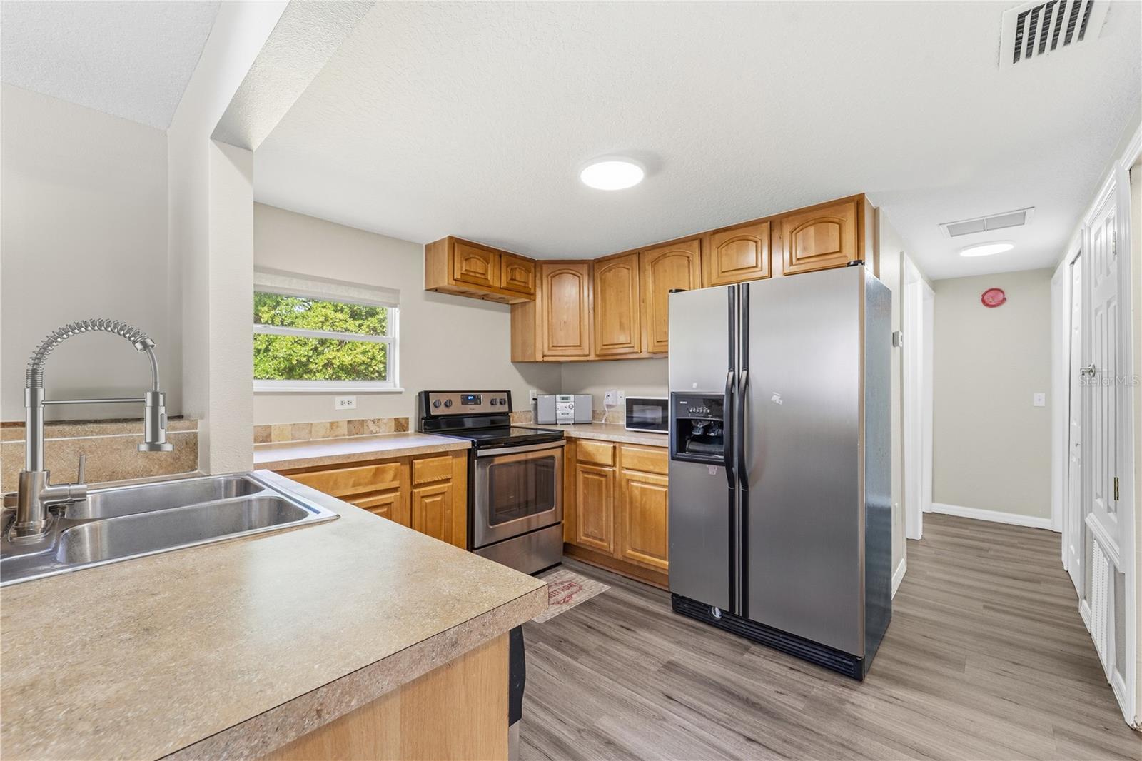 Image 10 of 21 For 1618 Coletta Drive