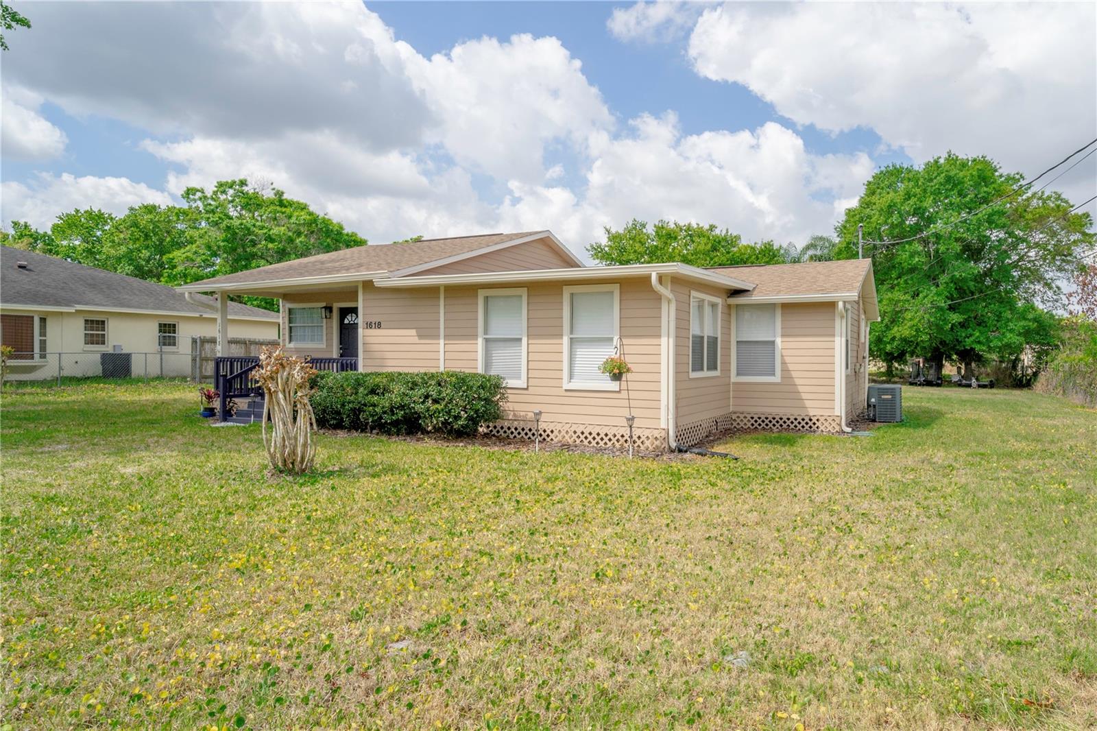 Image 3 of 21 For 1618 Coletta Drive