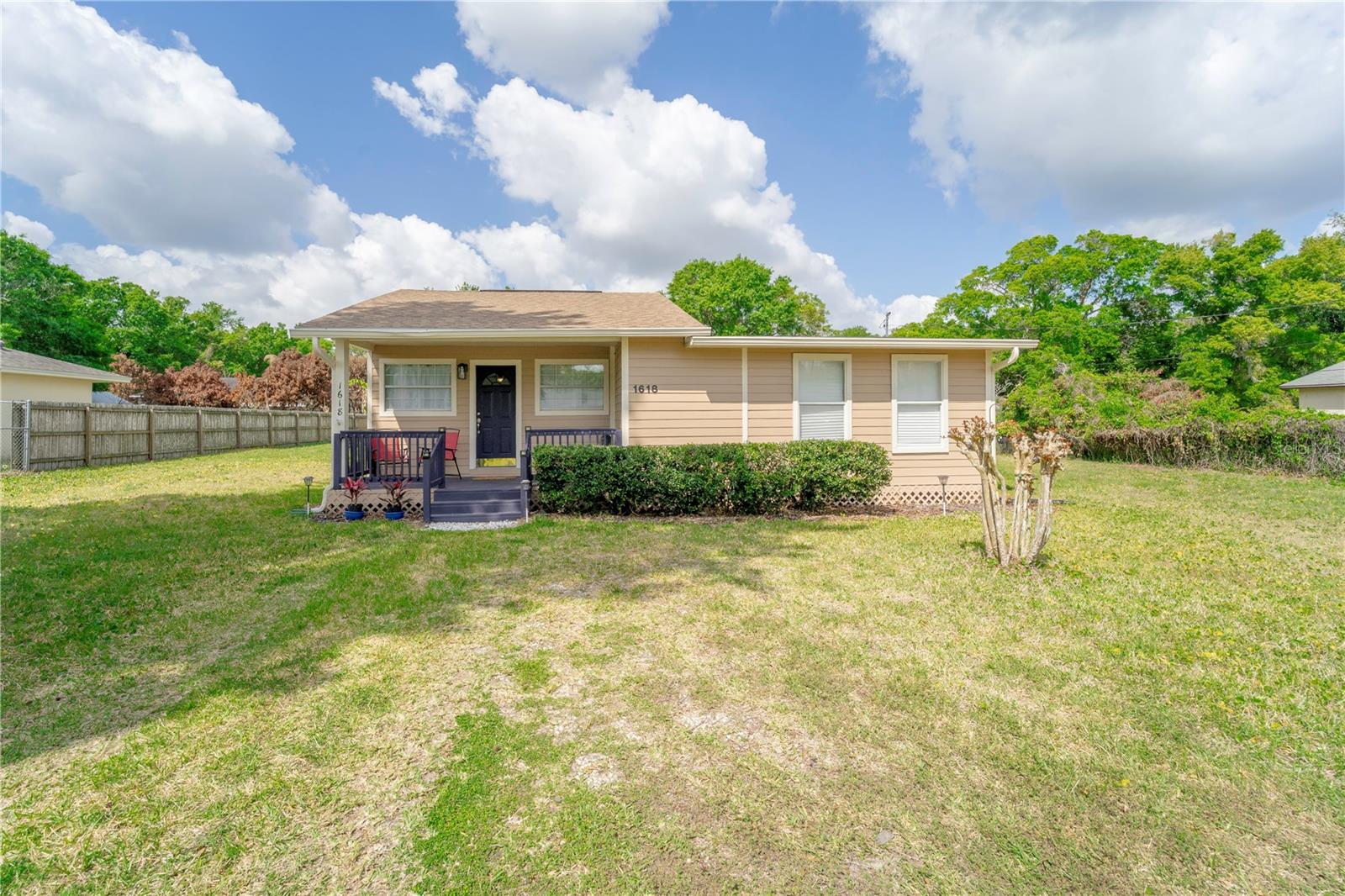 Image 4 of 21 For 1618 Coletta Drive