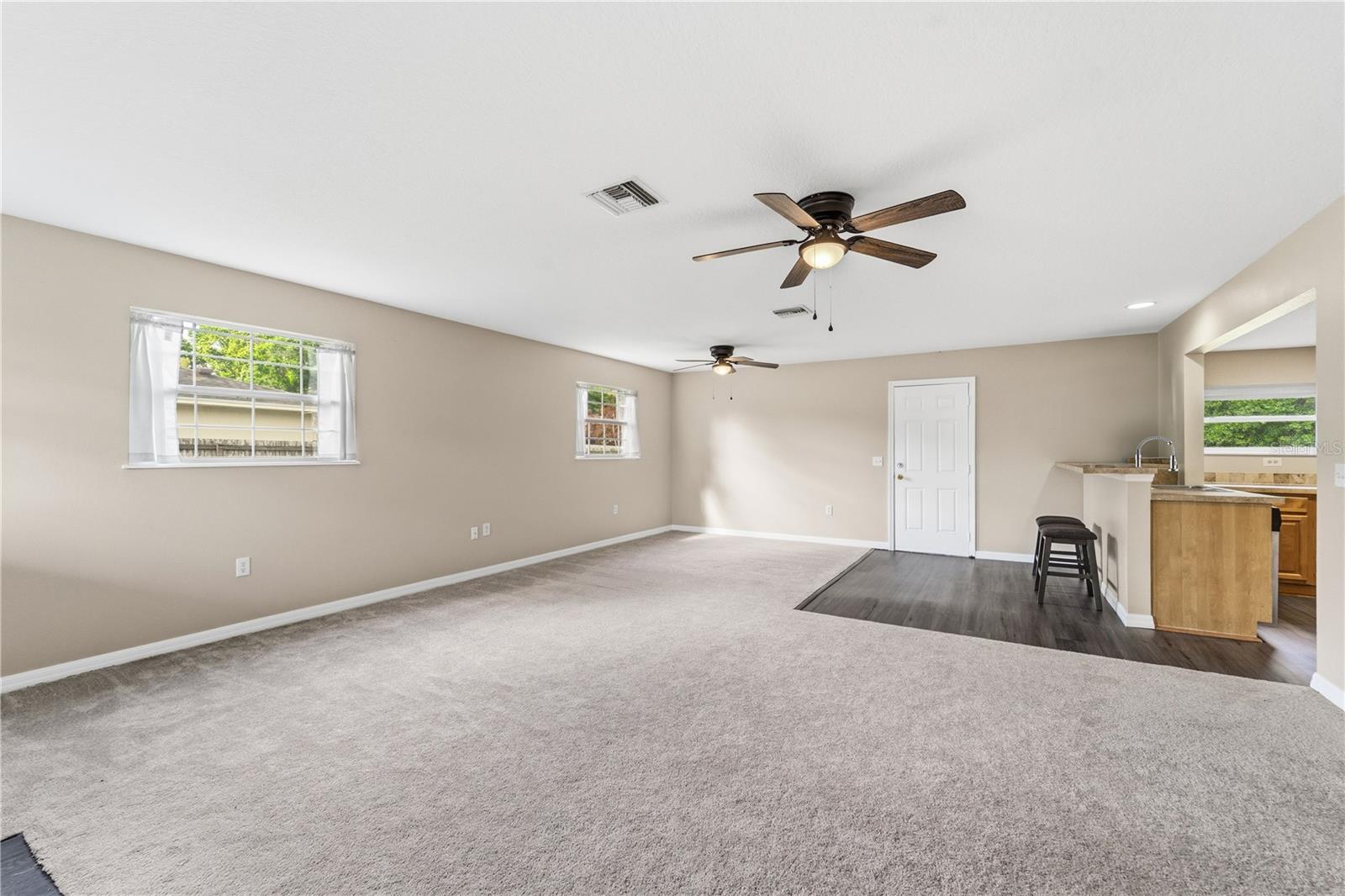 Image 6 of 21 For 1618 Coletta Drive