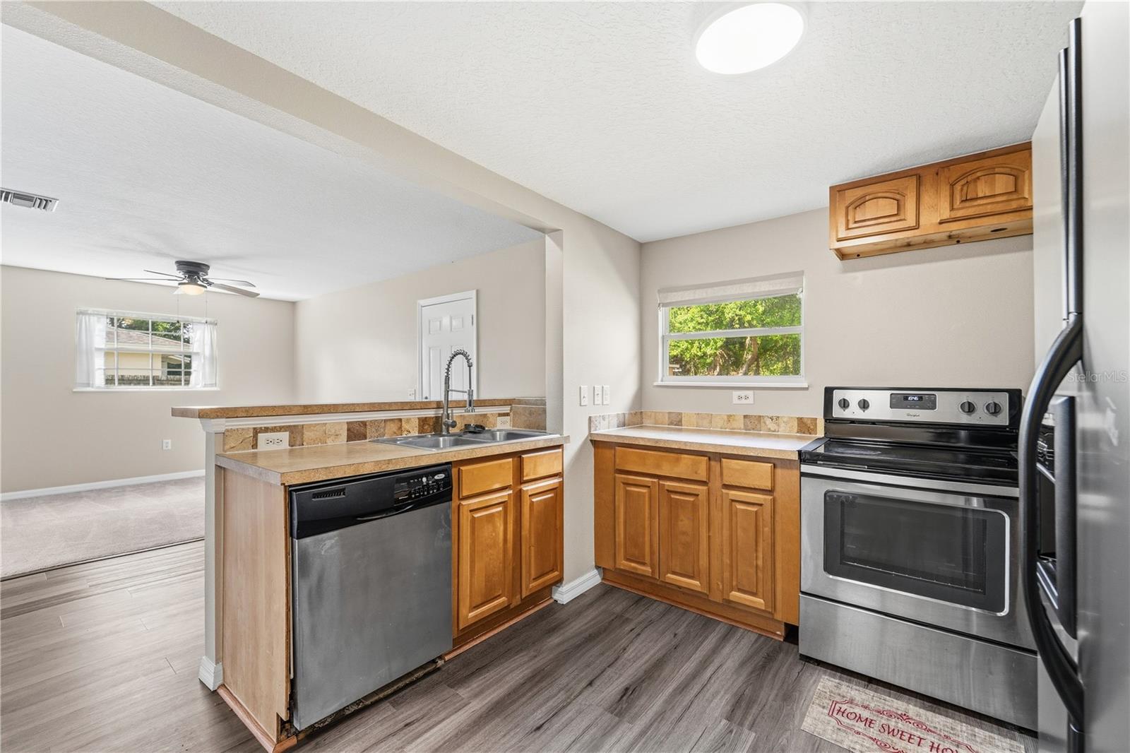 Image 9 of 21 For 1618 Coletta Drive