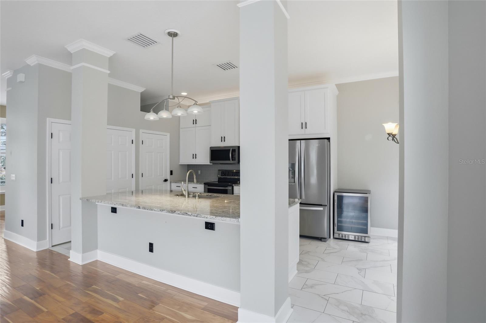 Image 12 of 52 For 1102 Banks Rose Court