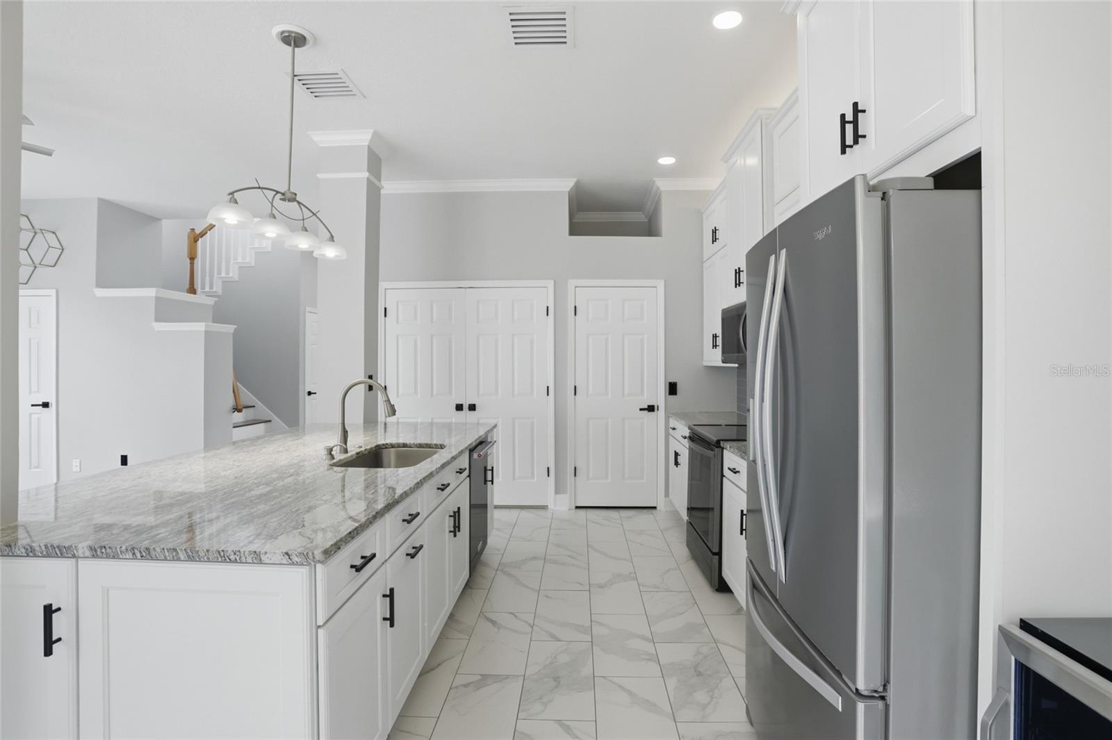 Image 13 of 52 For 1102 Banks Rose Court