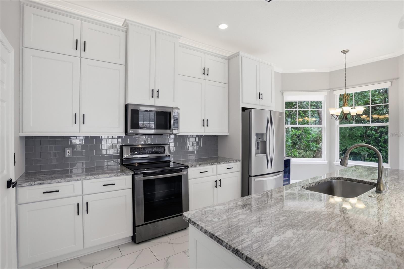 Image 15 of 52 For 1102 Banks Rose Court