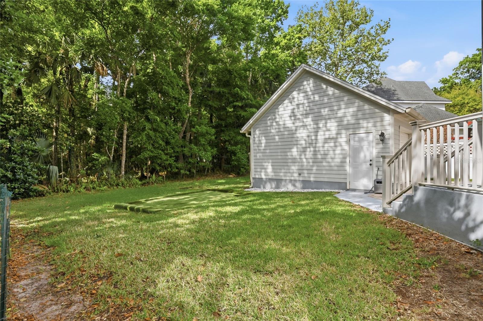 Image 45 of 52 For 1102 Banks Rose Court