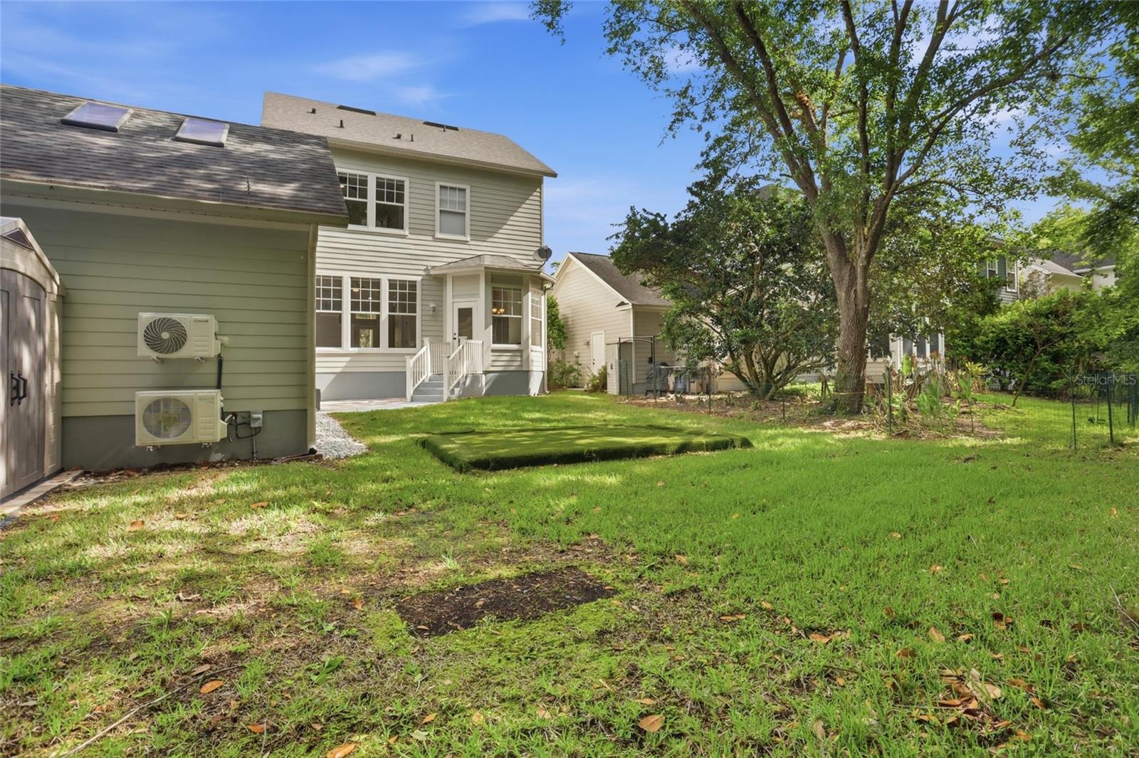 Image 47 of 52 For 1102 Banks Rose Court