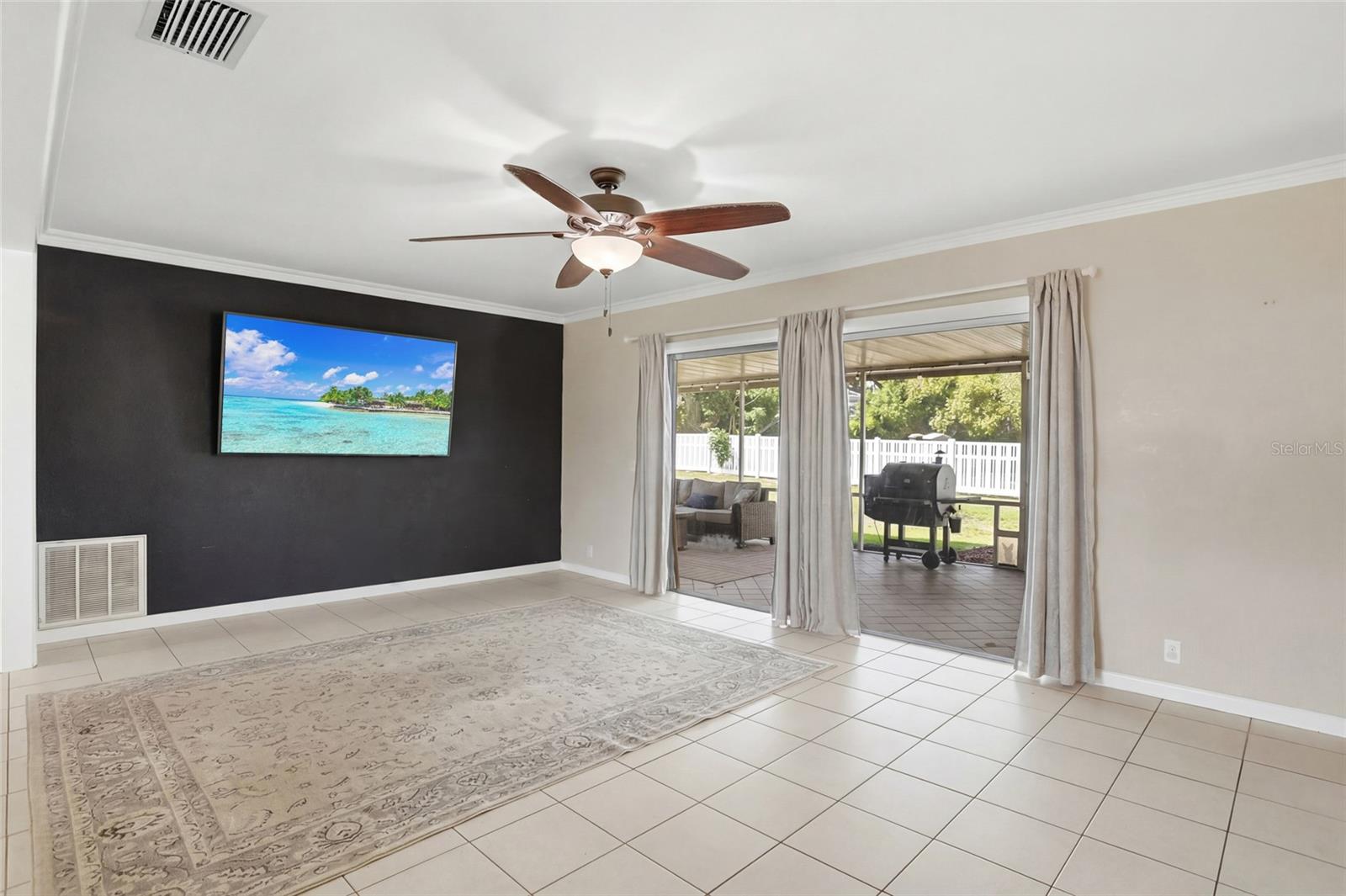 Image 10 of 42 For 22 Lake Link Drive Se