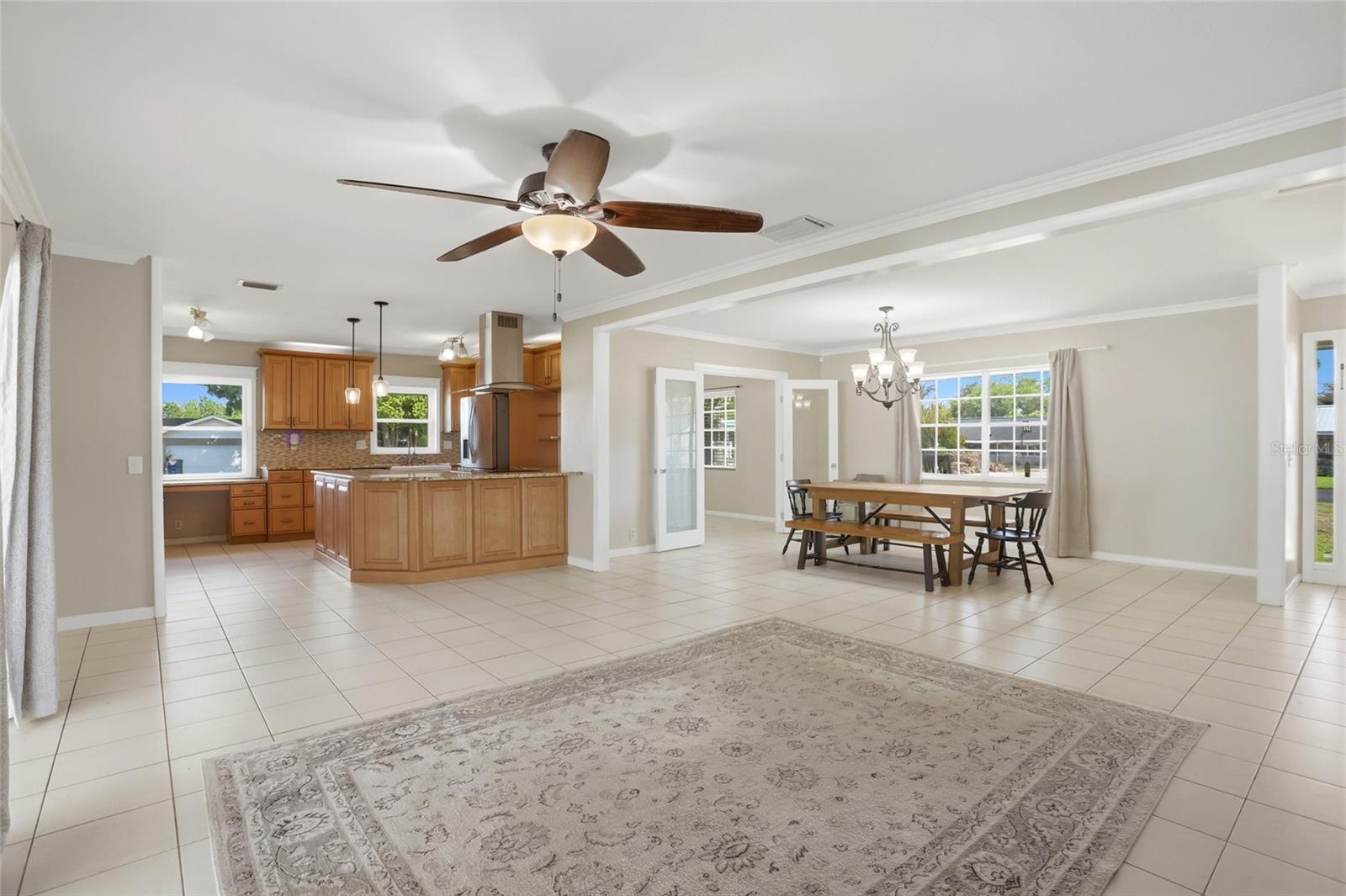 Image 11 of 42 For 22 Lake Link Drive Se