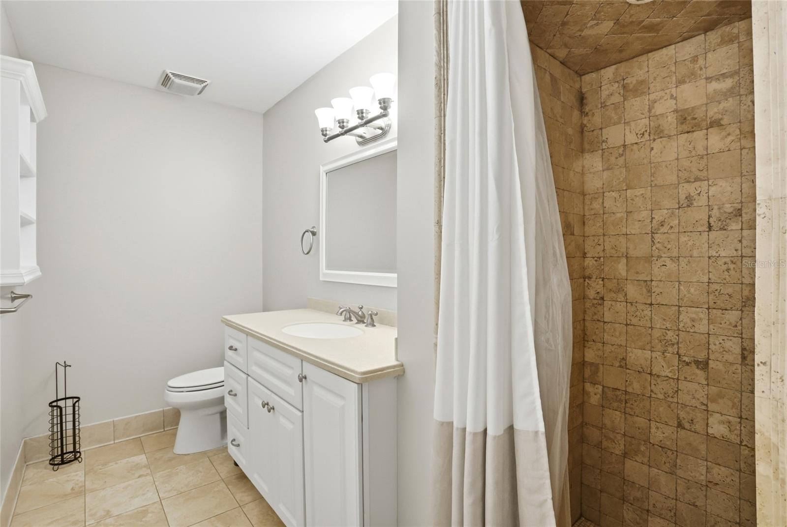 Image 26 of 42 For 22 Lake Link Drive Se