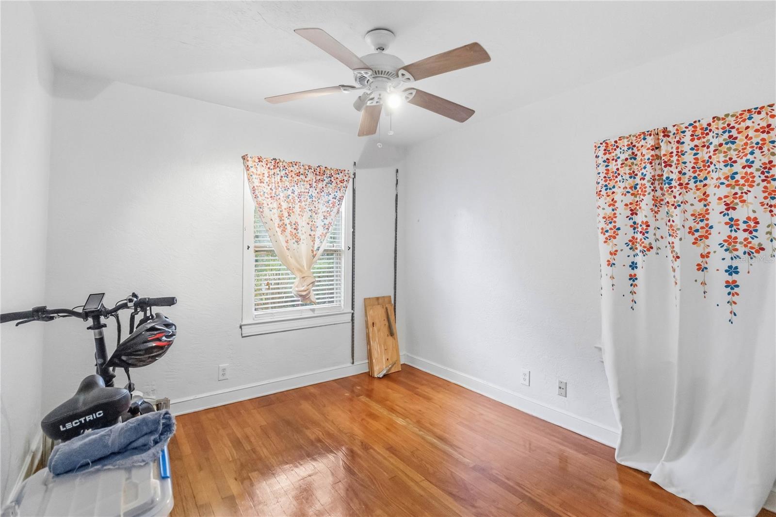 Image 11 of 17 For 552 Winter Park Street