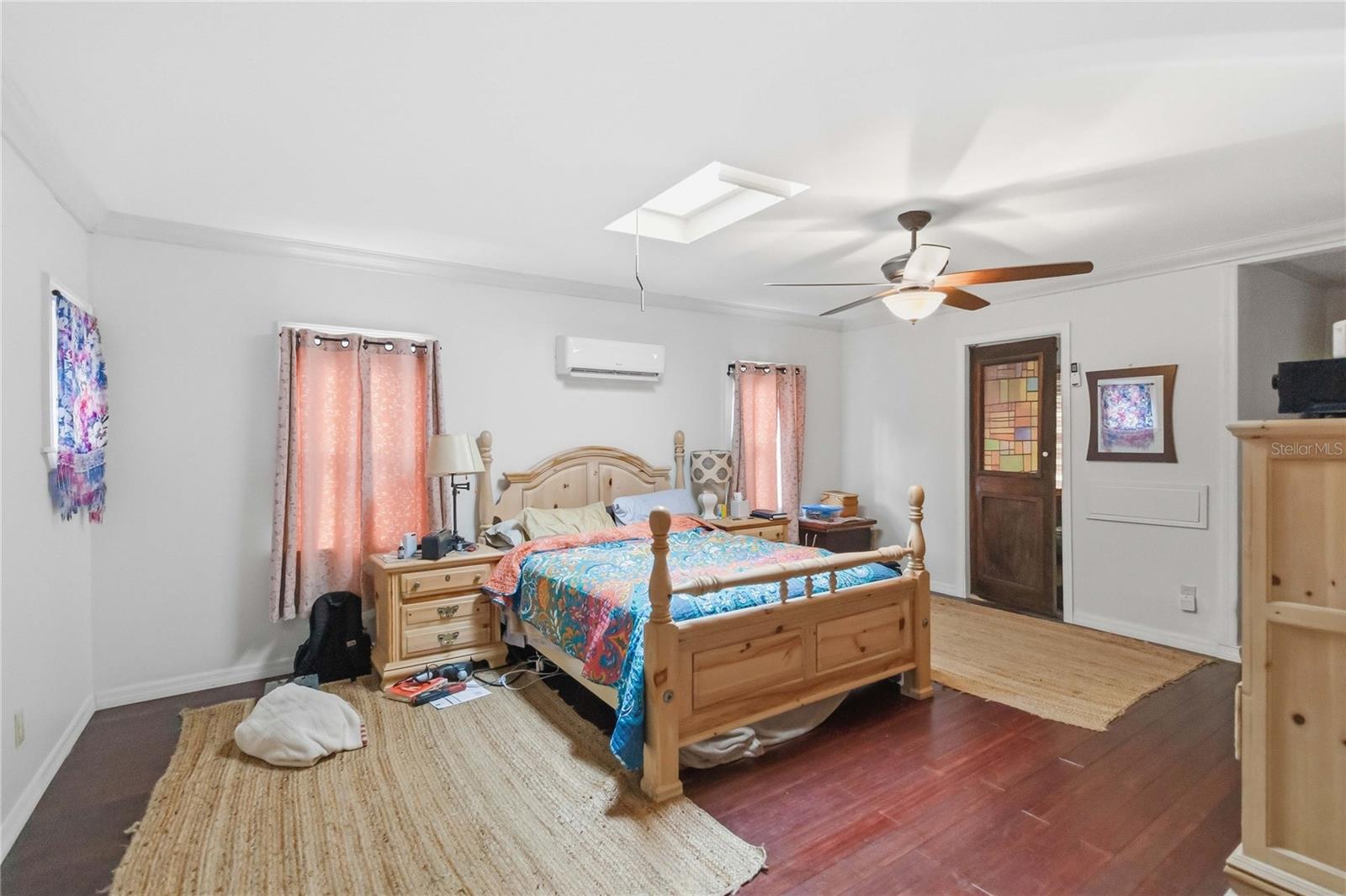 Image 2 of 17 For 552 Winter Park Street