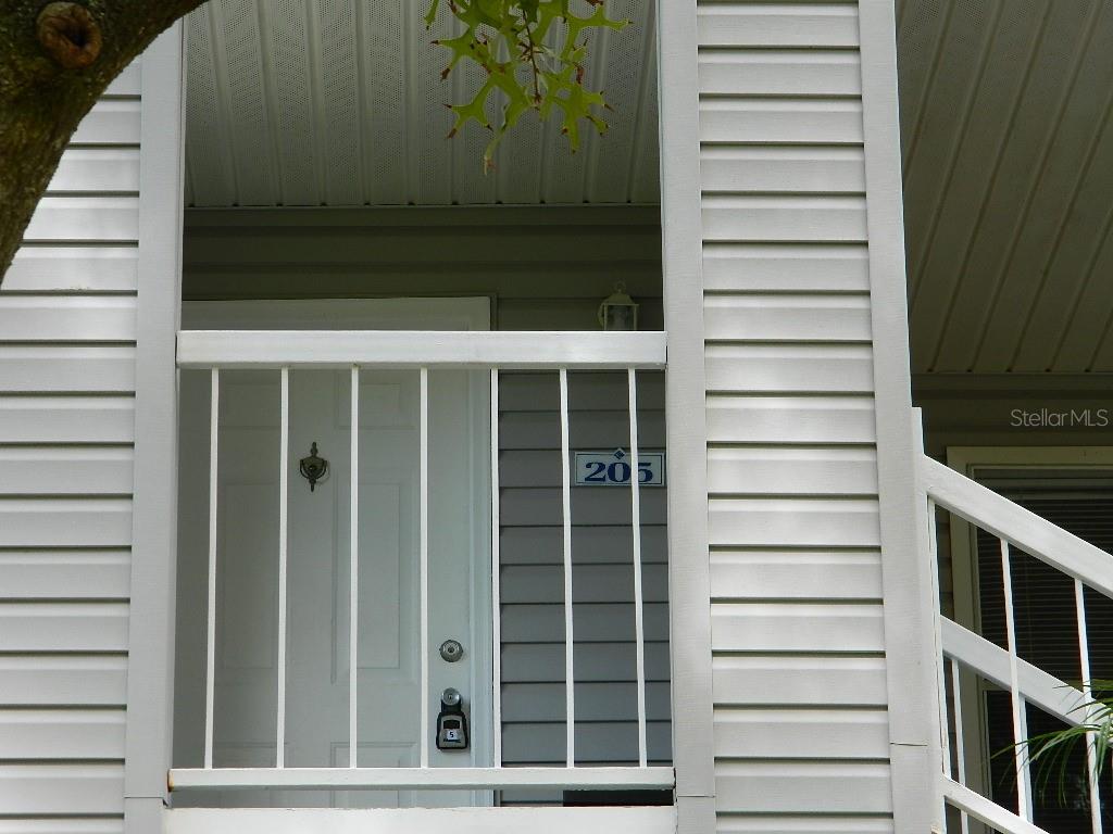 Image 2 of 25 For 2593 Grassy Point Drive 205