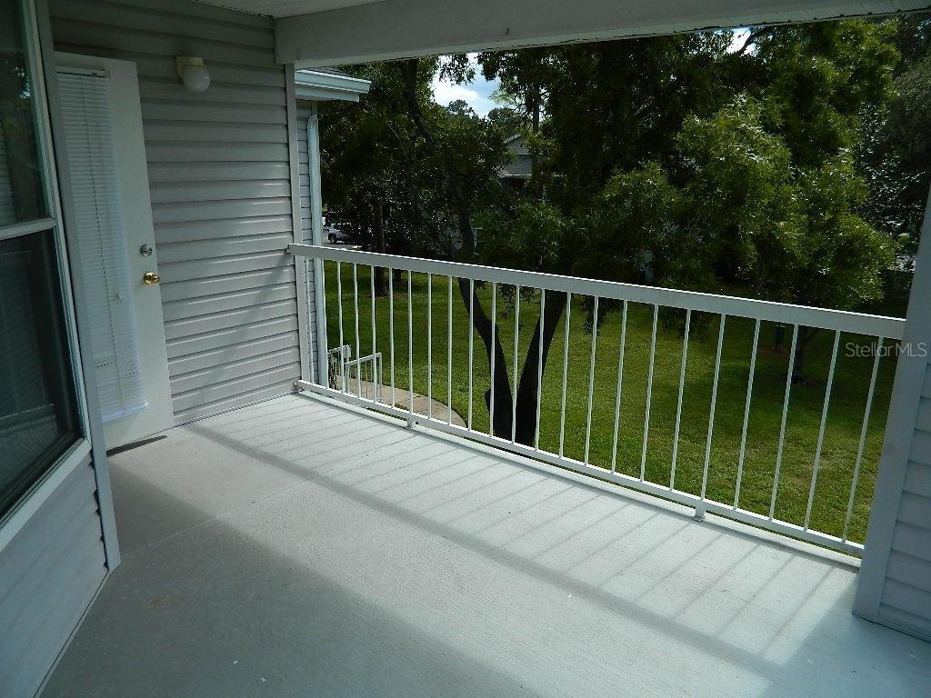 Image 21 of 25 For 2593 Grassy Point Drive 205