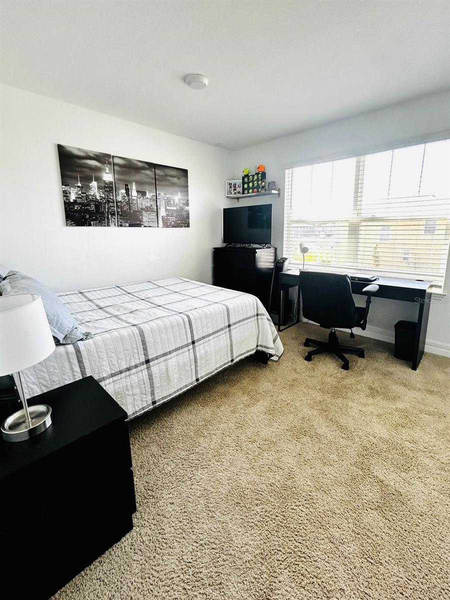 Image 13 of 22 For 8565 Lamppost Lane