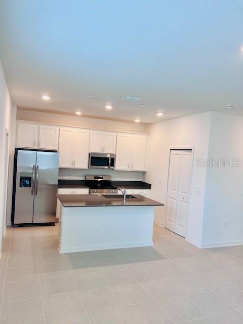 Image 16 of 33 For 2639 Candied Apple Alley