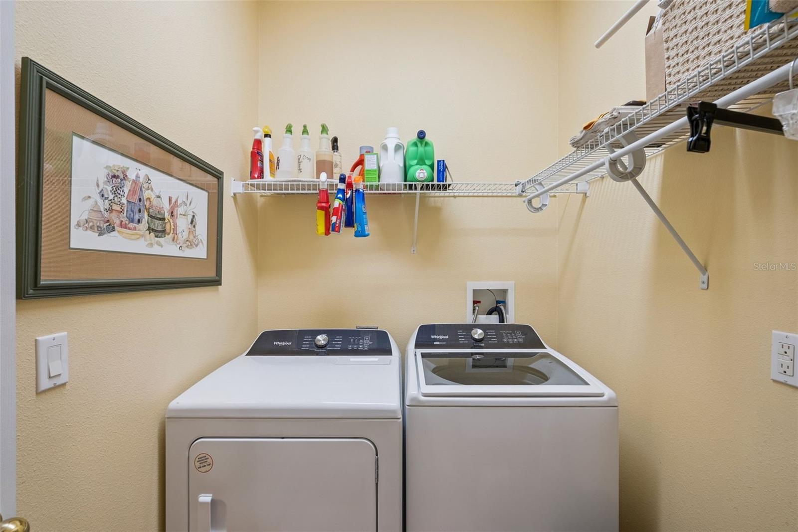 Image 33 of 41 For 2409 Emerald Rose Way