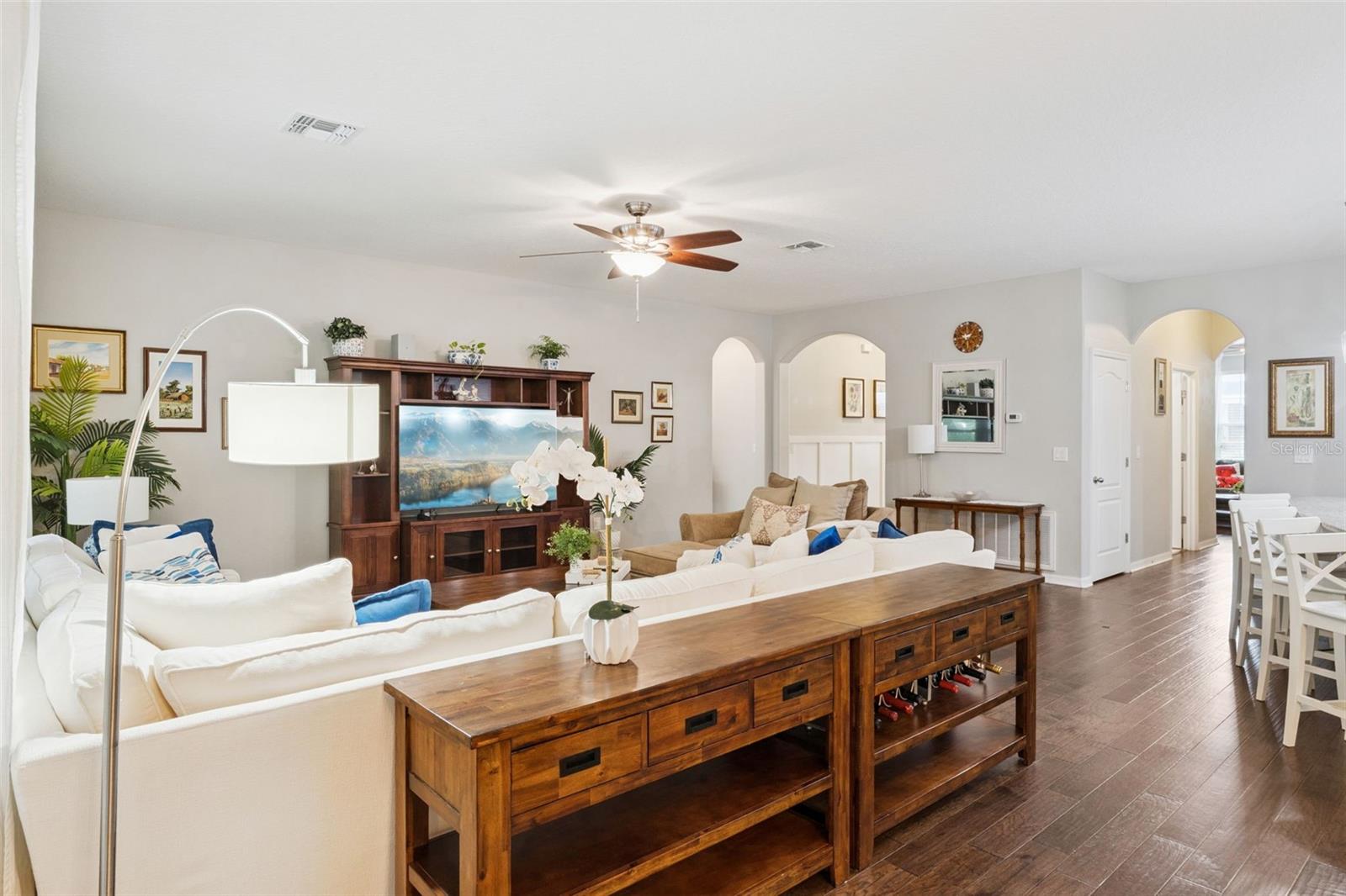 Image 10 of 41 For 1055 Rock Creek Street