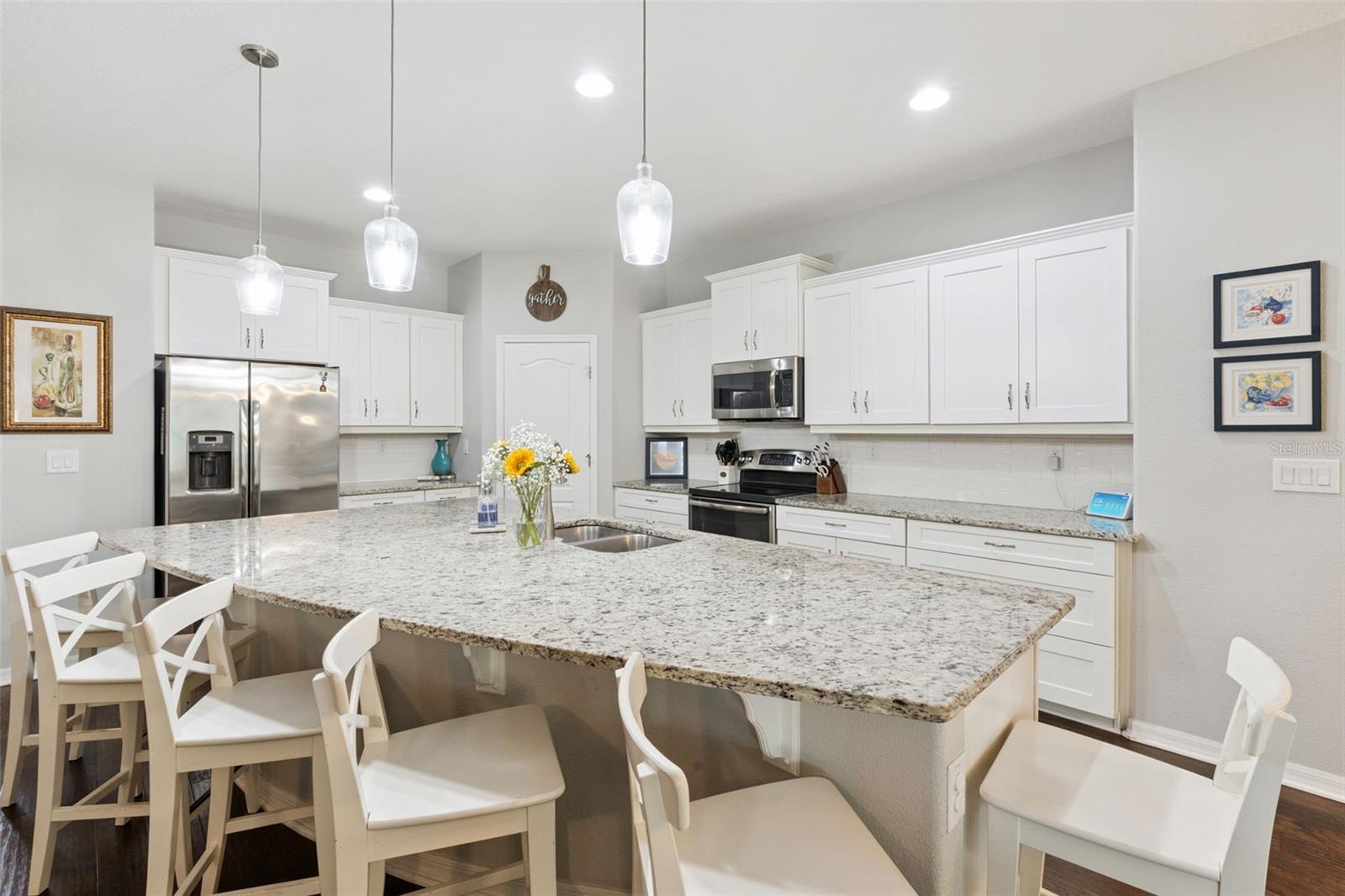 Image 16 of 41 For 1055 Rock Creek Street