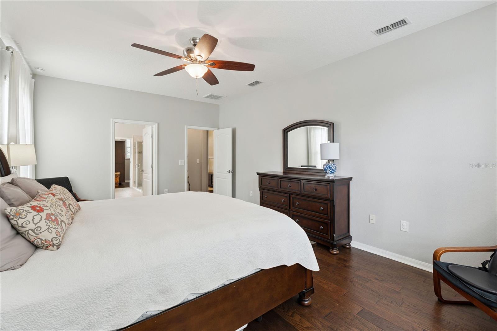 Image 18 of 41 For 1055 Rock Creek Street