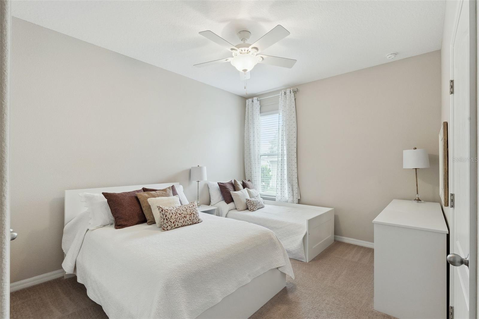 Image 24 of 41 For 1055 Rock Creek Street