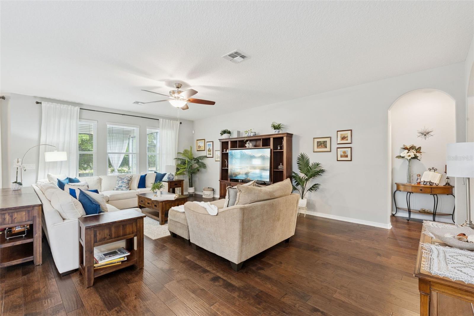 Image 7 of 41 For 1055 Rock Creek Street