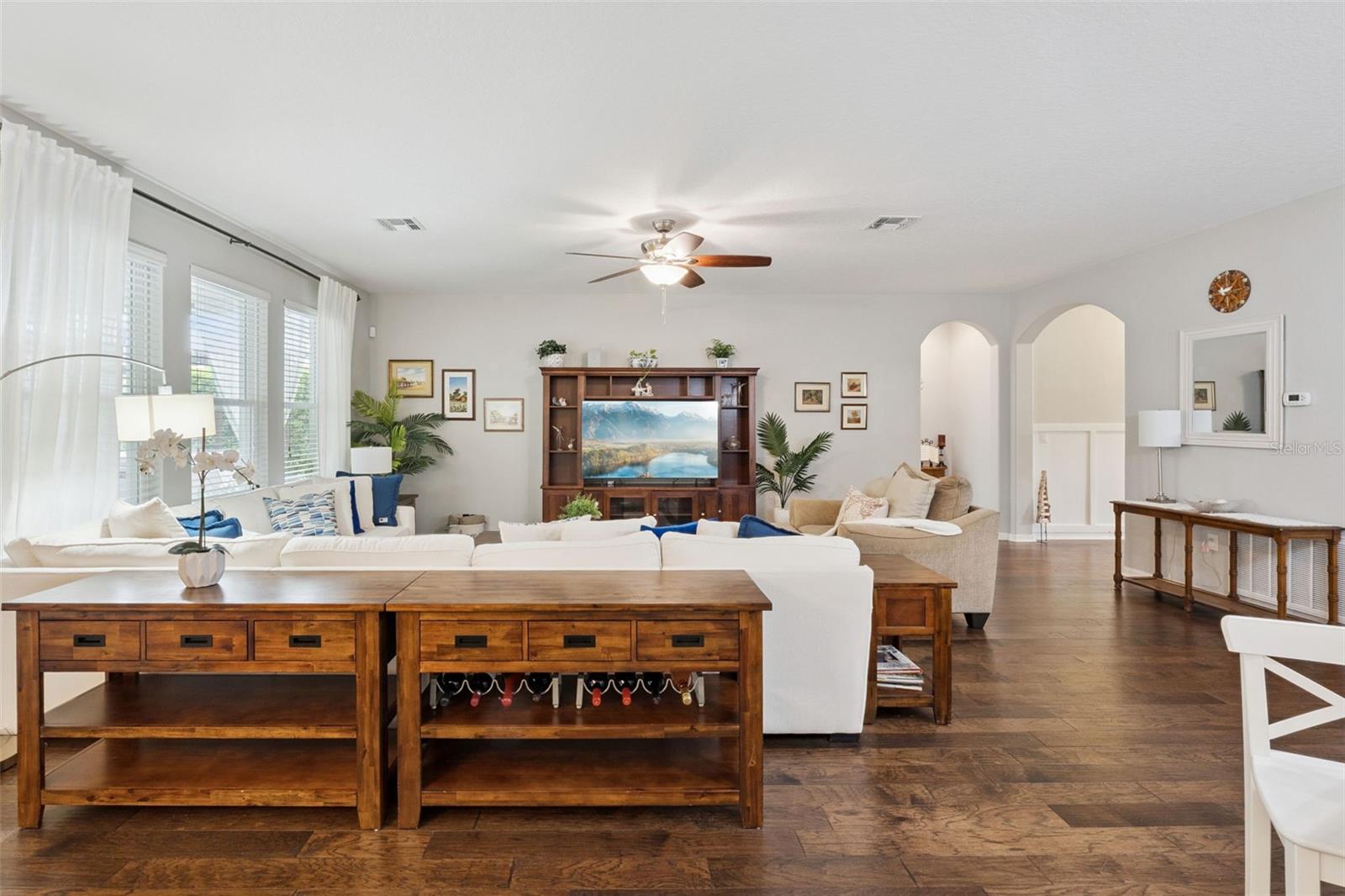 Image 8 of 41 For 1055 Rock Creek Street