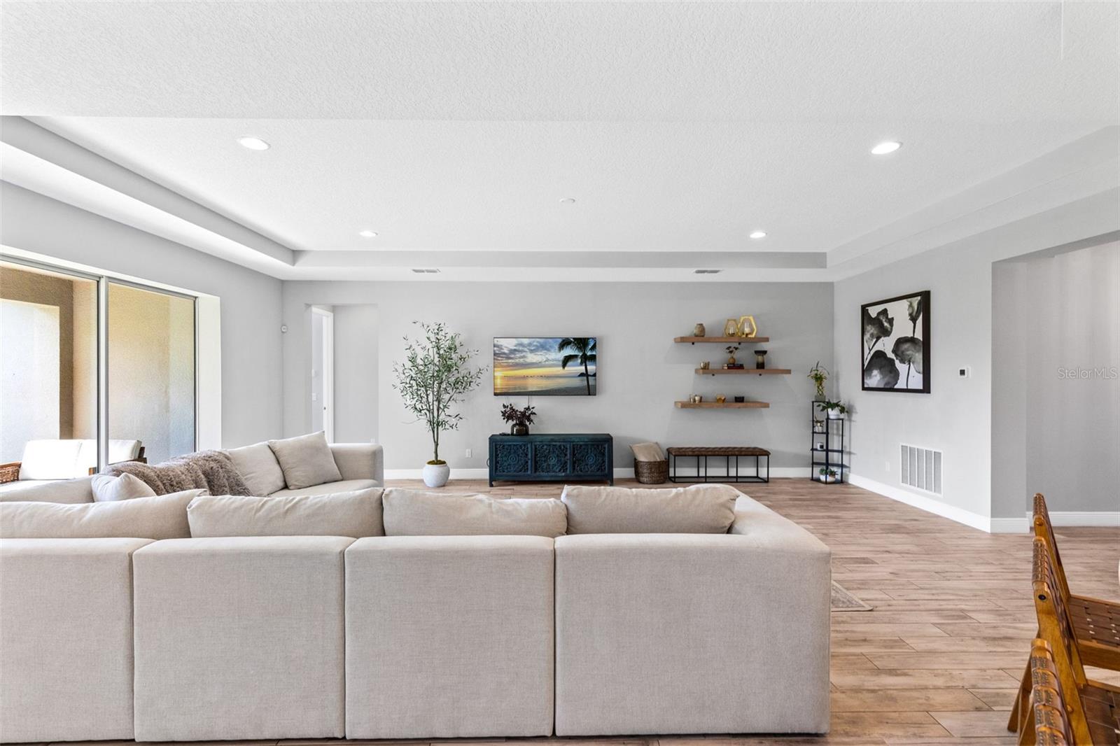 Image 14 of 39 For 1570 Myrtle Oaks Trail