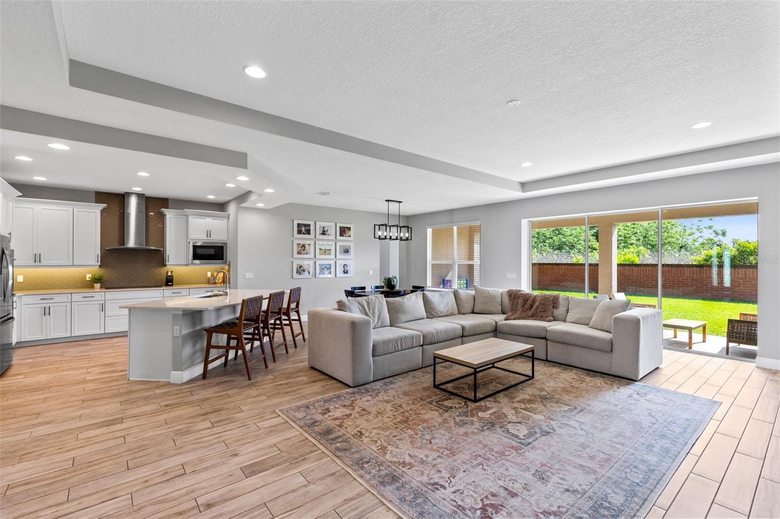 Image 6 of 39 For 1570 Myrtle Oaks Trail