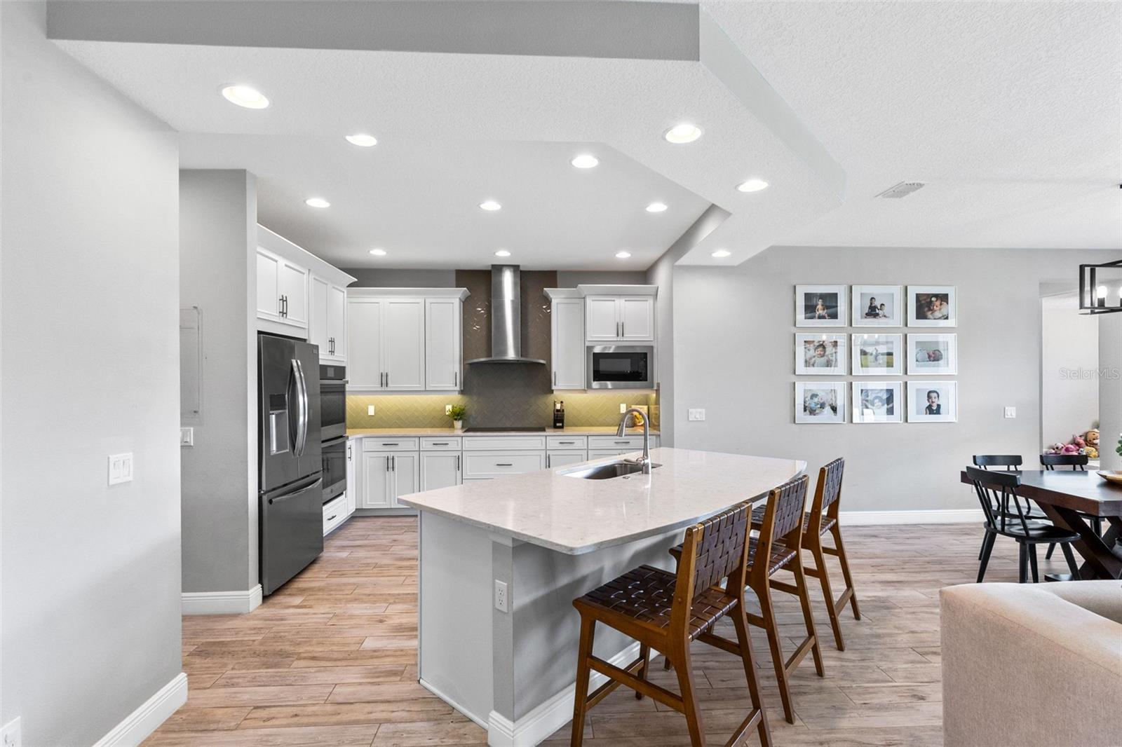 Image 8 of 39 For 1570 Myrtle Oaks Trail