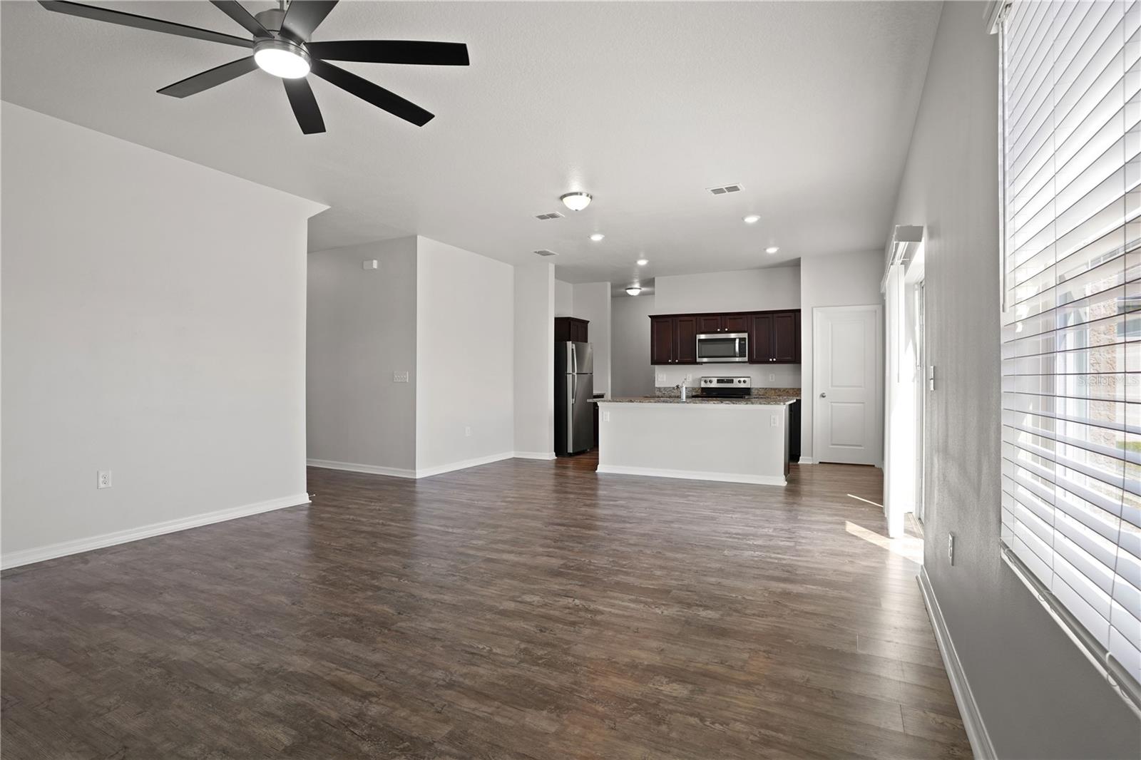 Image 7 of 34 For 3003 Gibraltar Boulevard