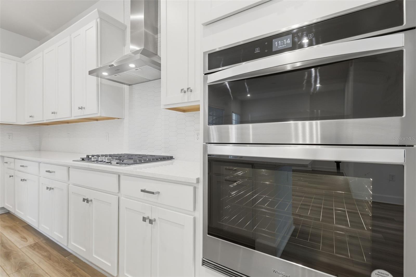 Image 14 of 31 For 7410 Barrier Cove Way