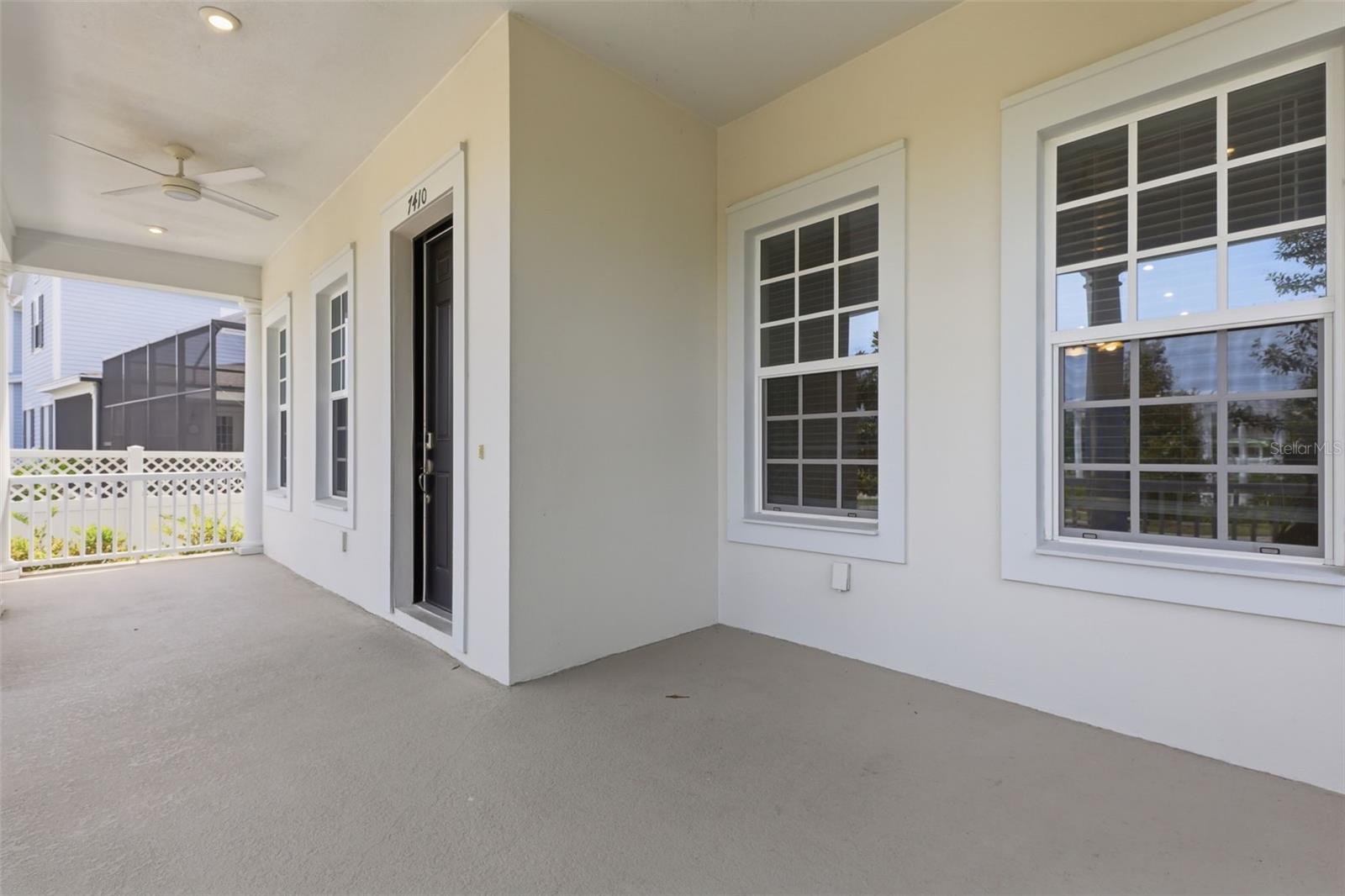 Image 5 of 31 For 7410 Barrier Cove Way