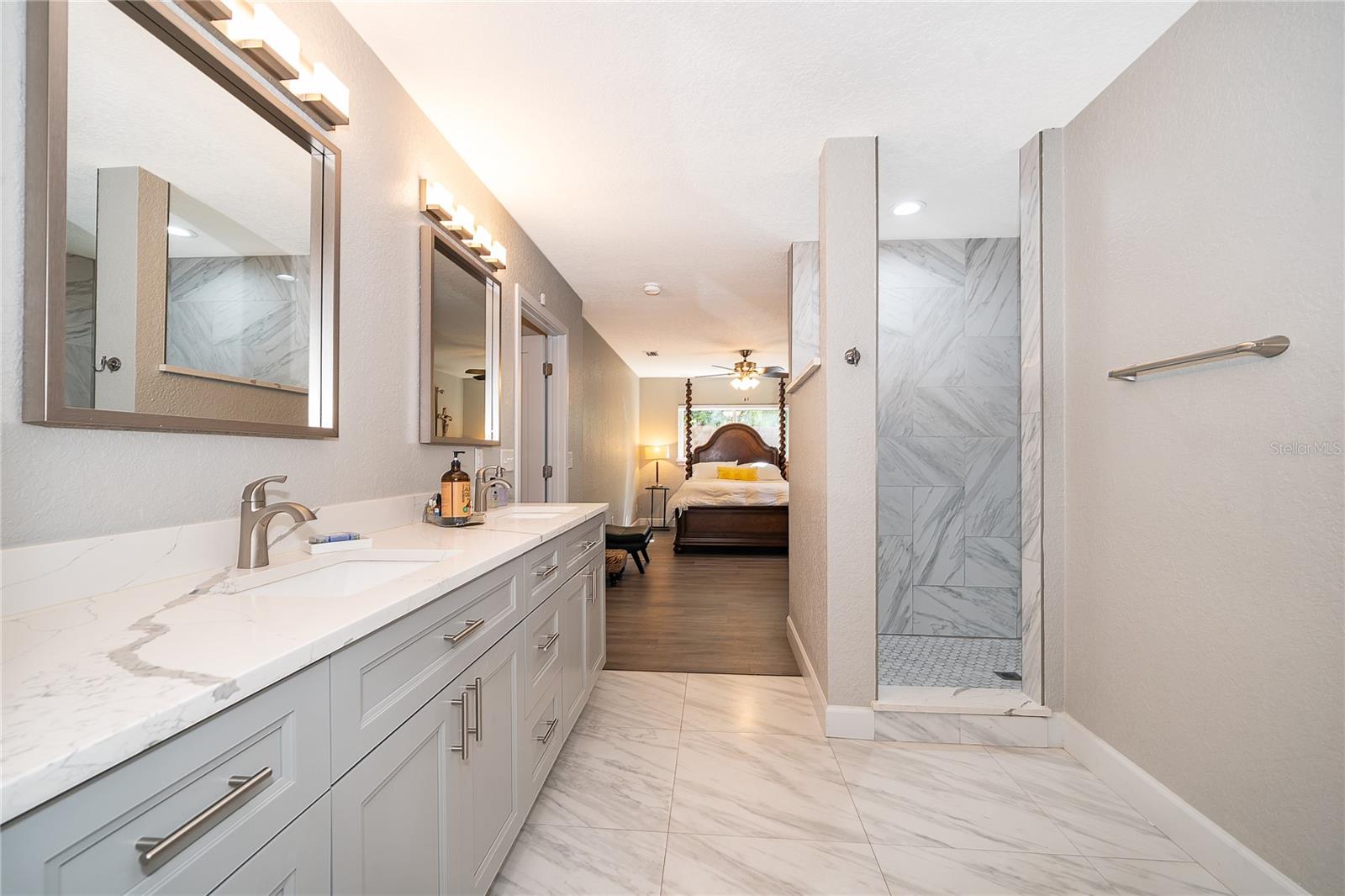 Image 12 of 34 For 502 Oak Lane