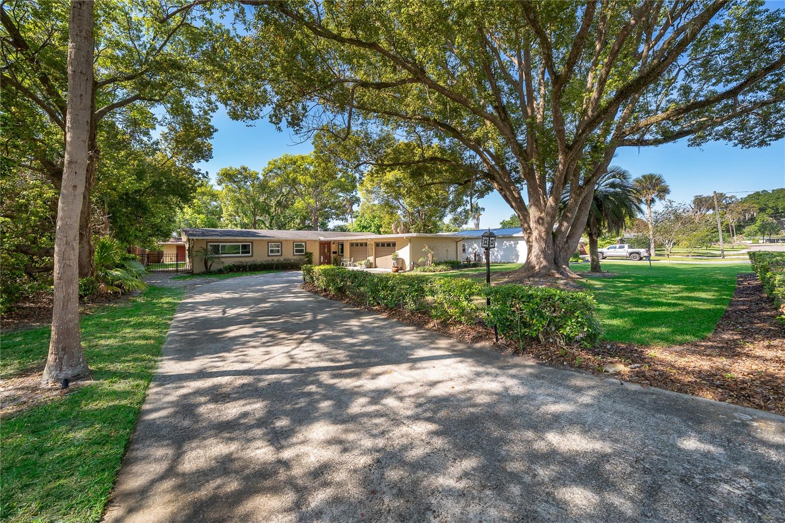 Image 26 of 34 For 502 Oak Lane