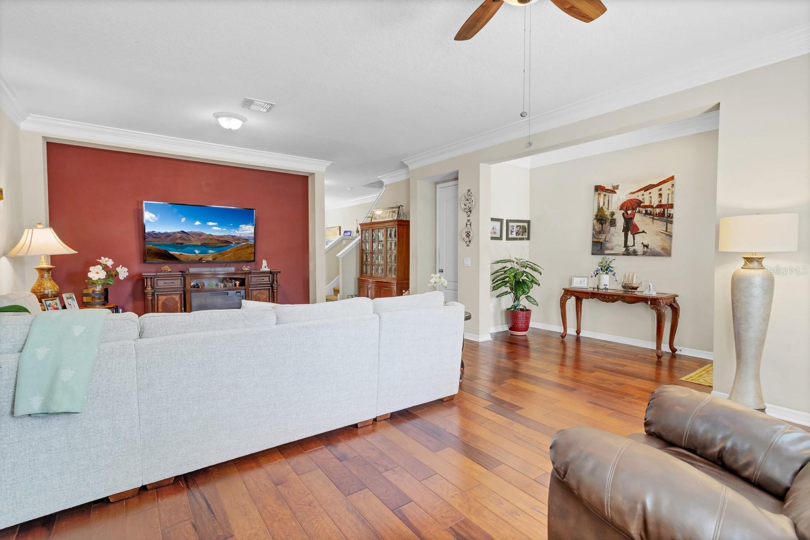 Image 6 of 40 For 458 Ellis Square Court