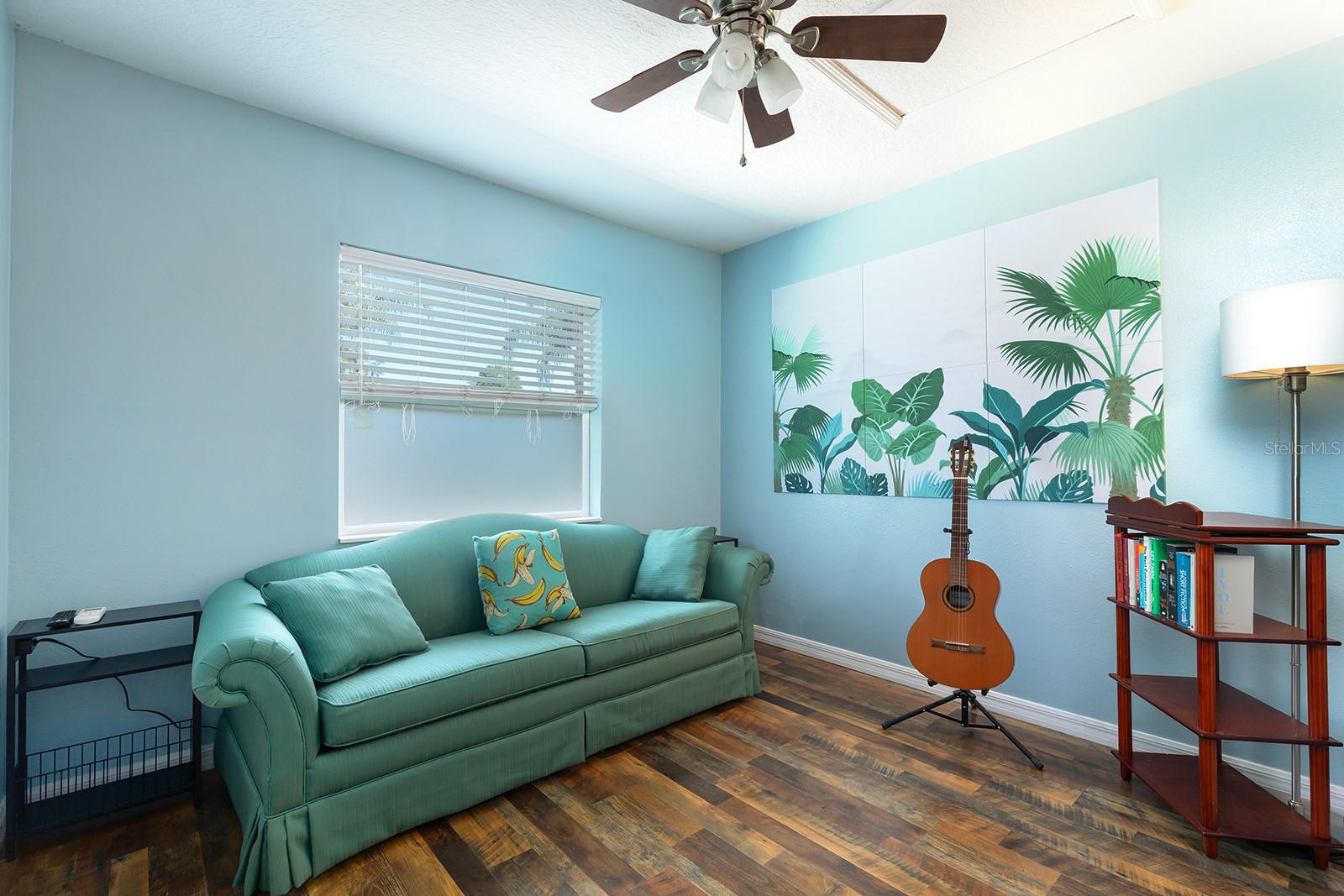 Image 21 of 30 For 12146 Virginia Drive