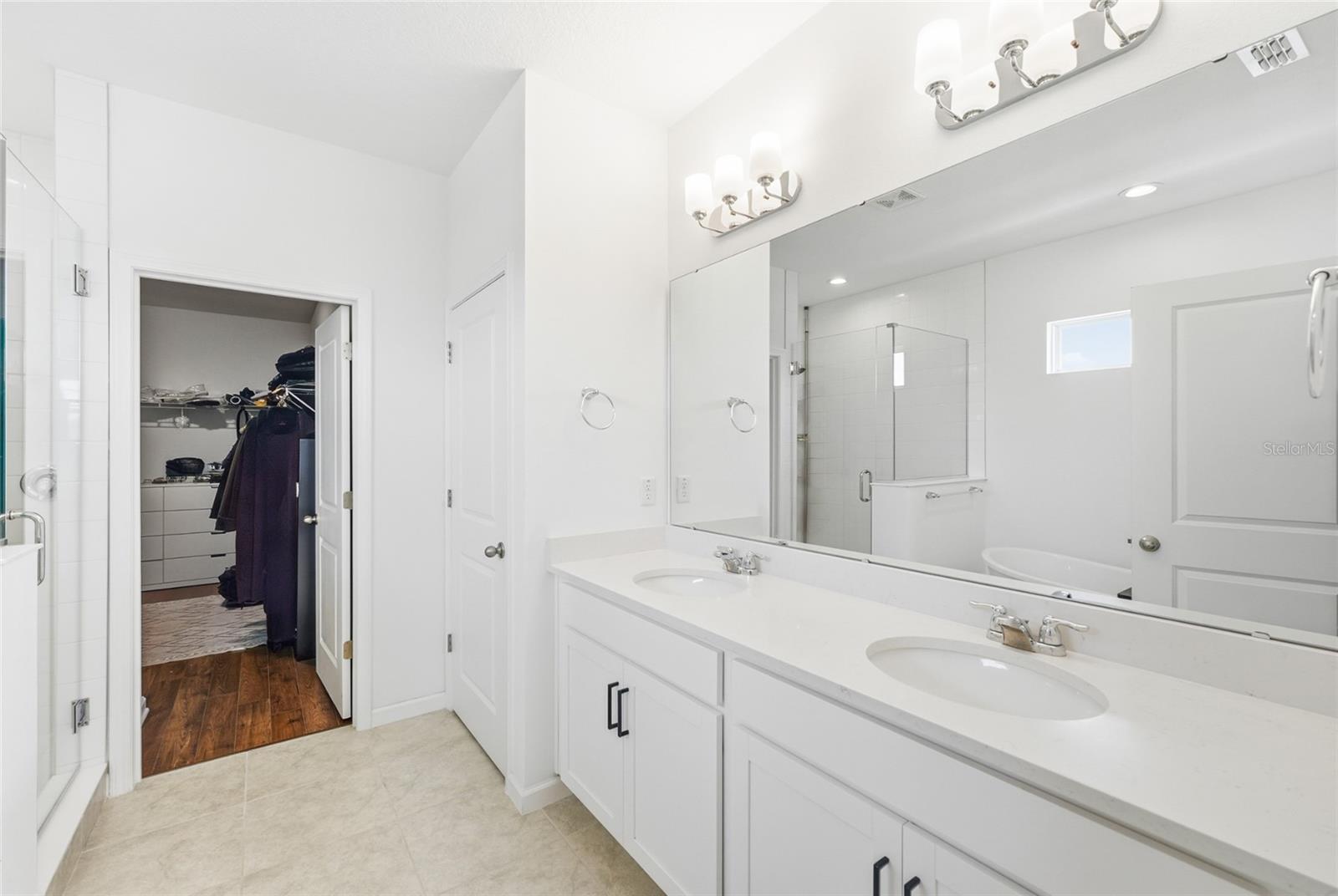 Image 21 of 26 For 5378 Lake Virginia Street